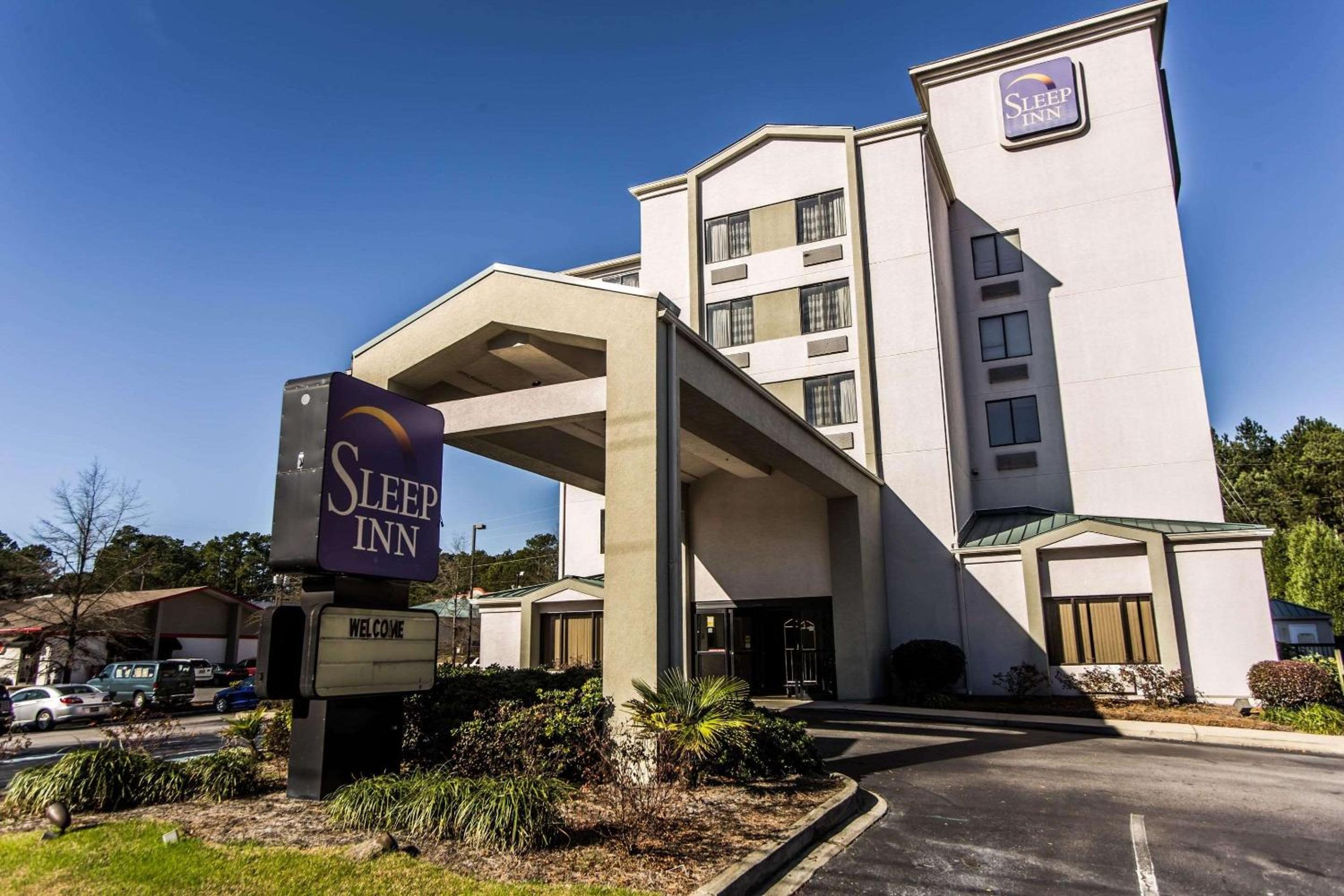 Sleep Inn Columbia Airport view 2