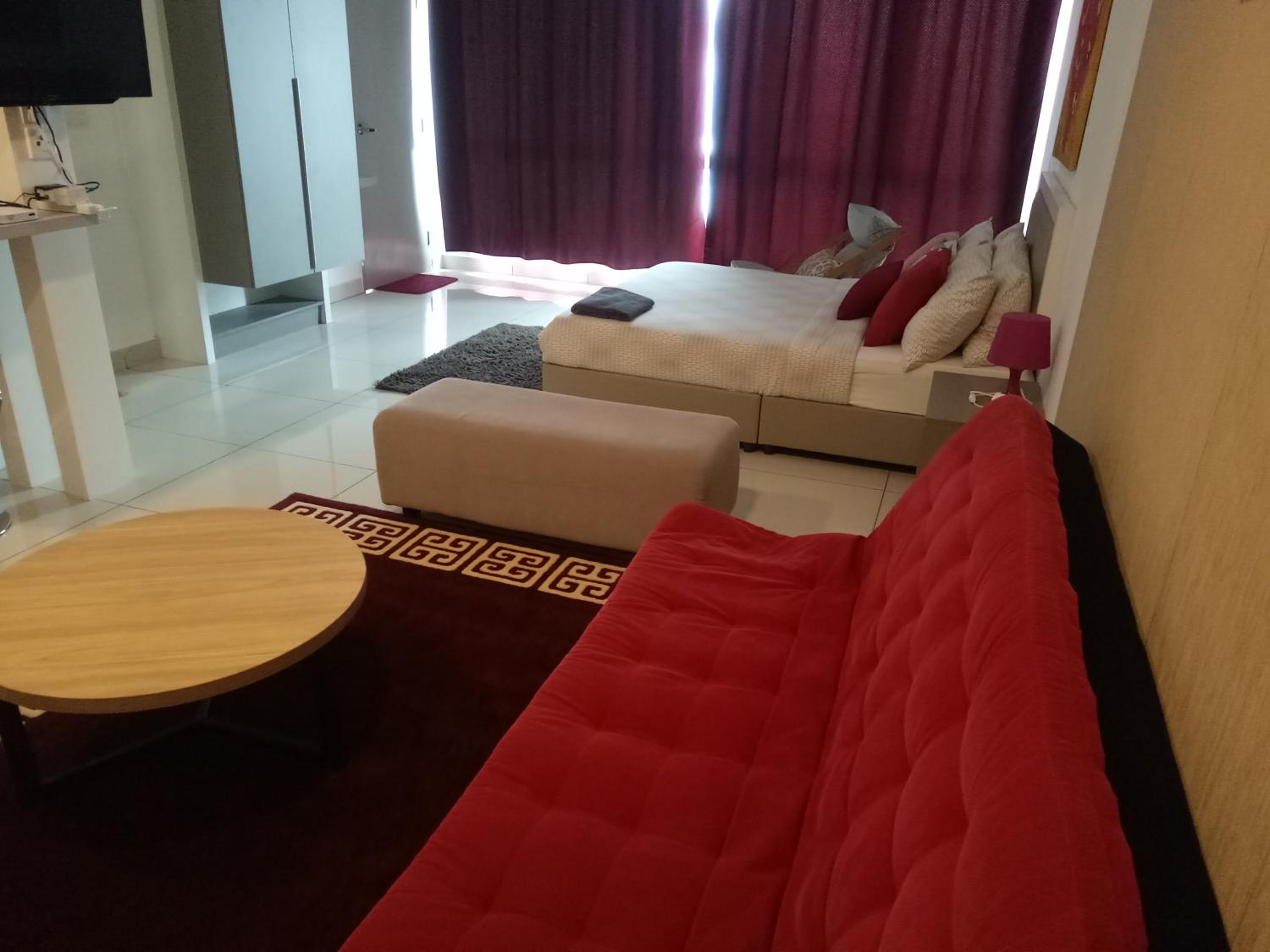 Bangi Studio Suite - Netflix photo 4