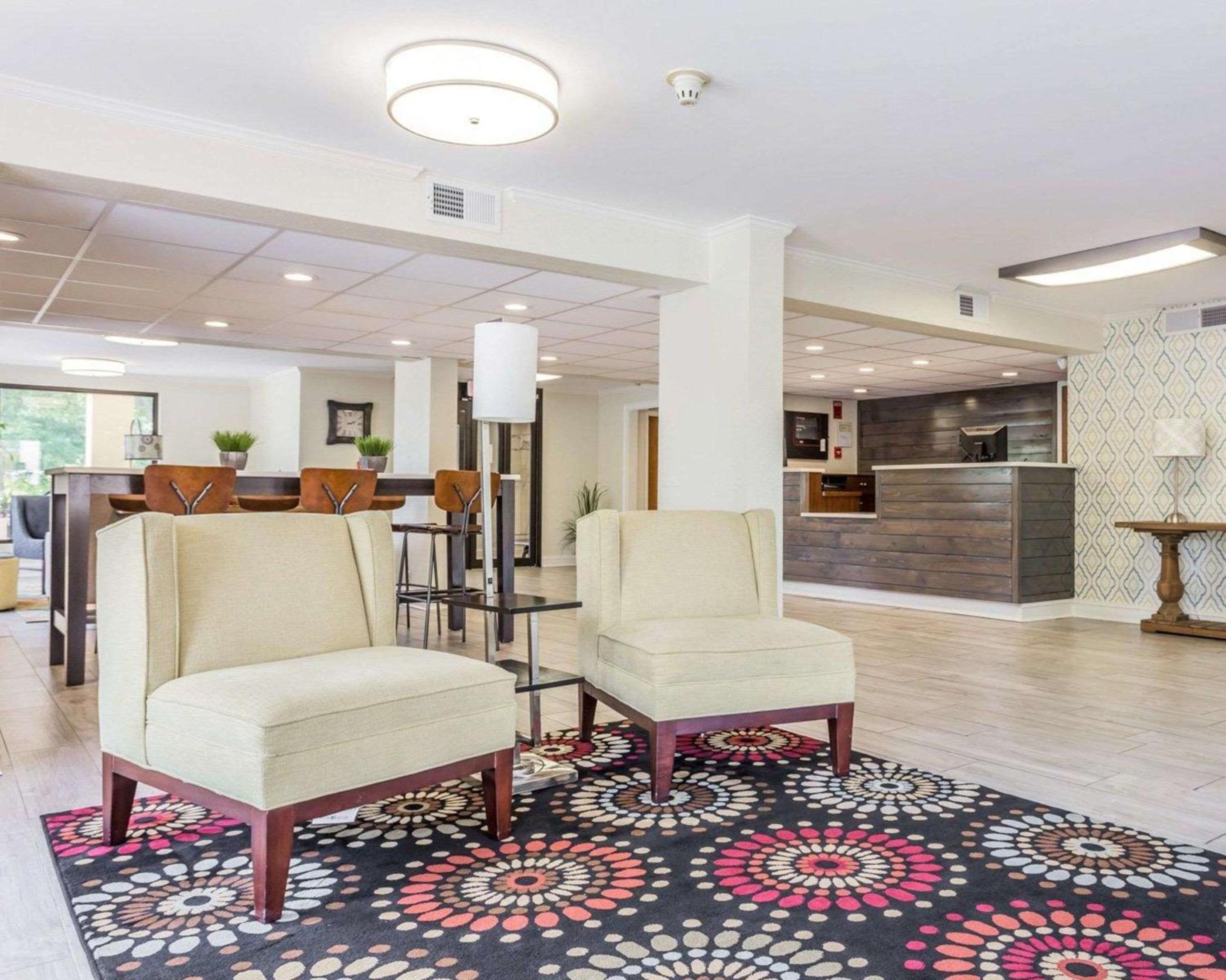 Quality Inn Mt Pleasant - Charleston - Image 3