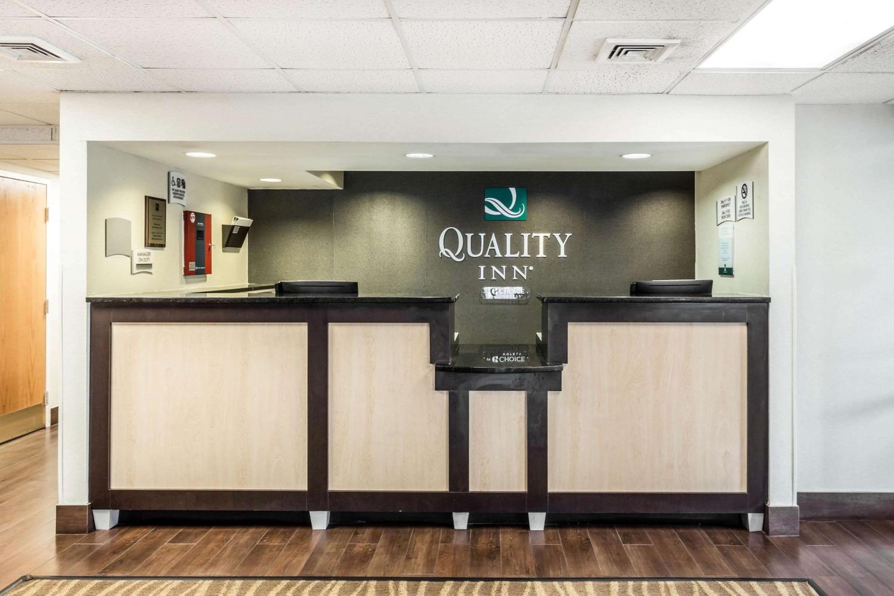 Quality Inn Walterboro I-95 view 5
