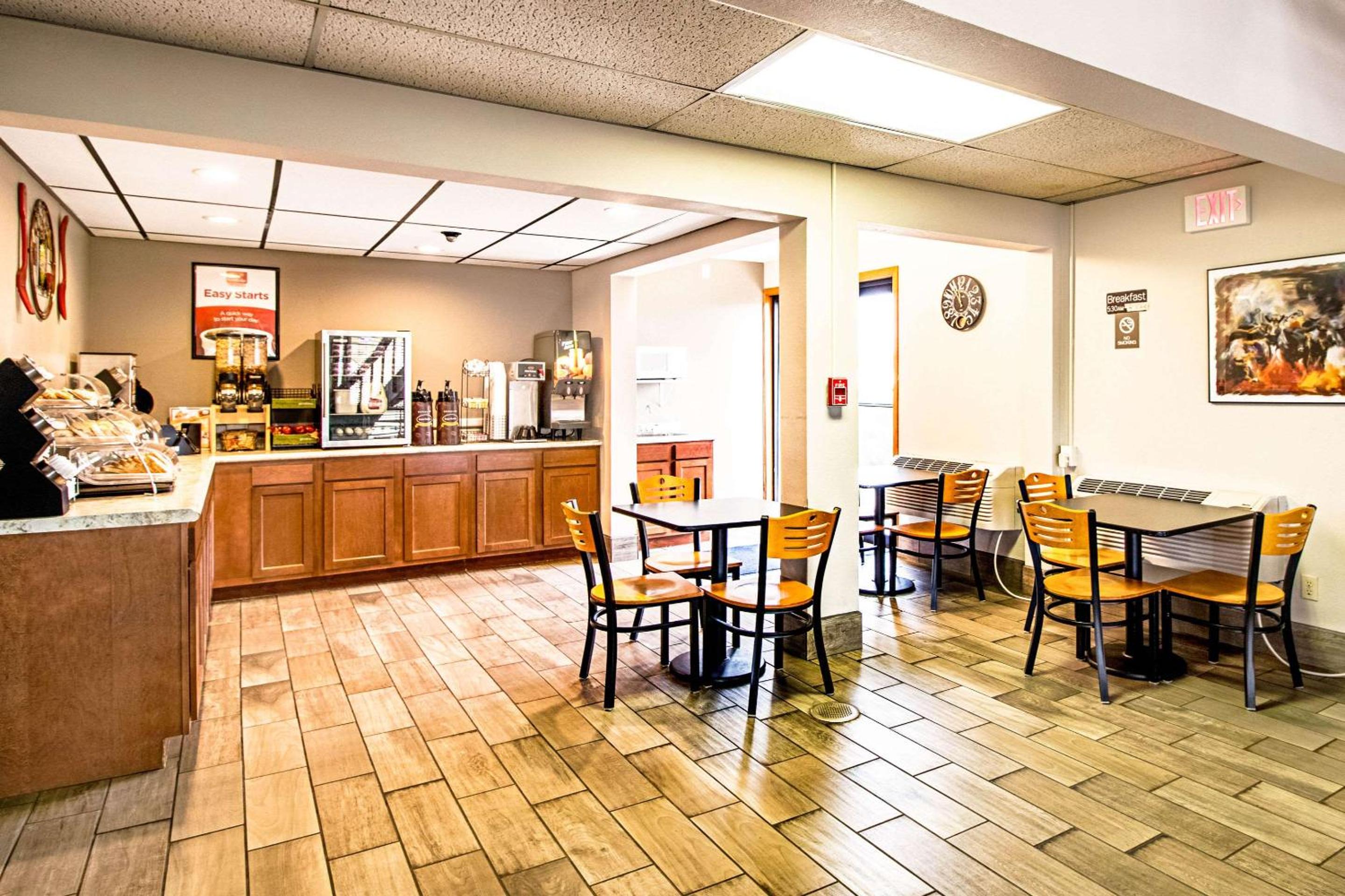 Econo Lodge Watertown, Foto 23