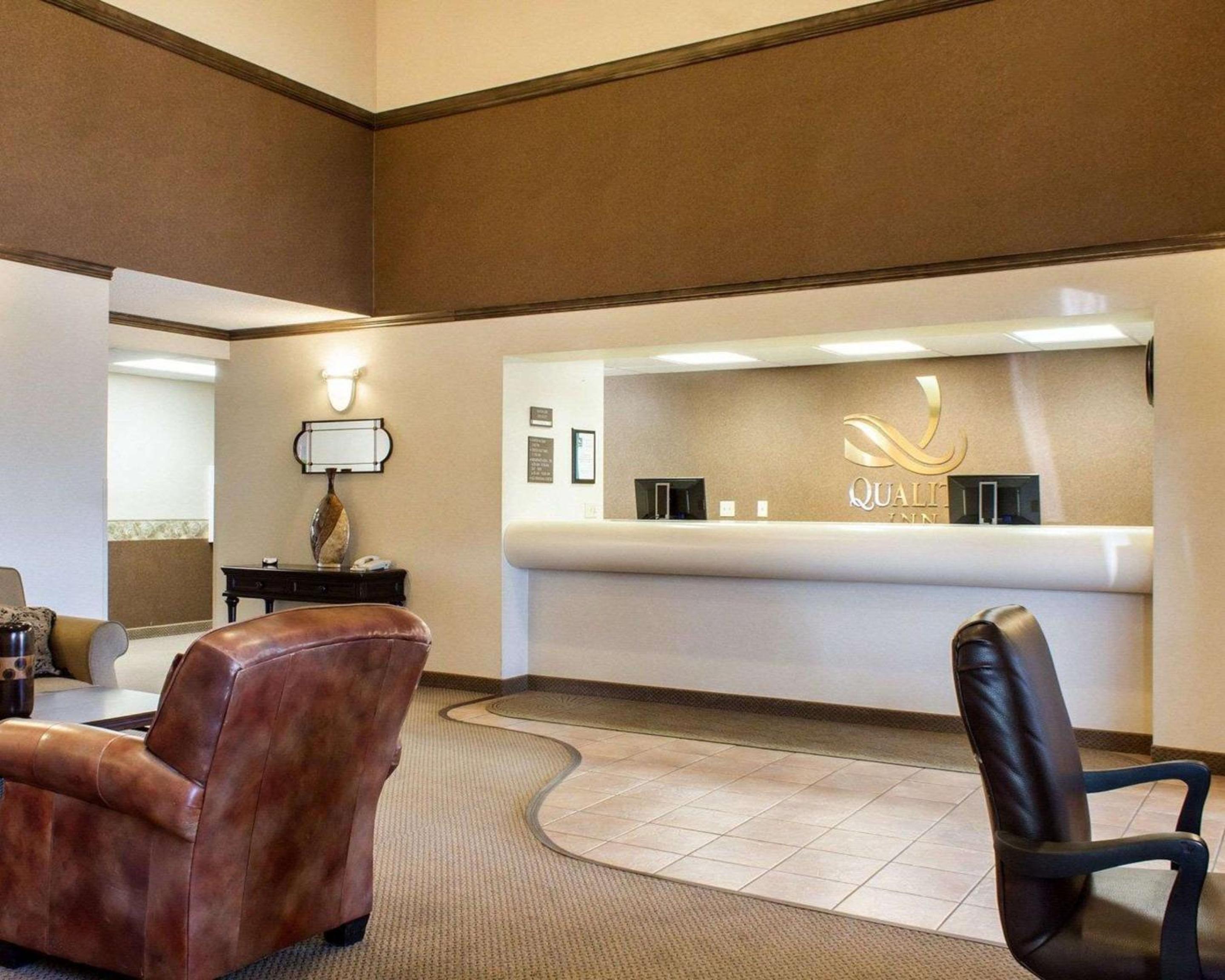 Quality Inn Brandon - Sioux Falls view 3