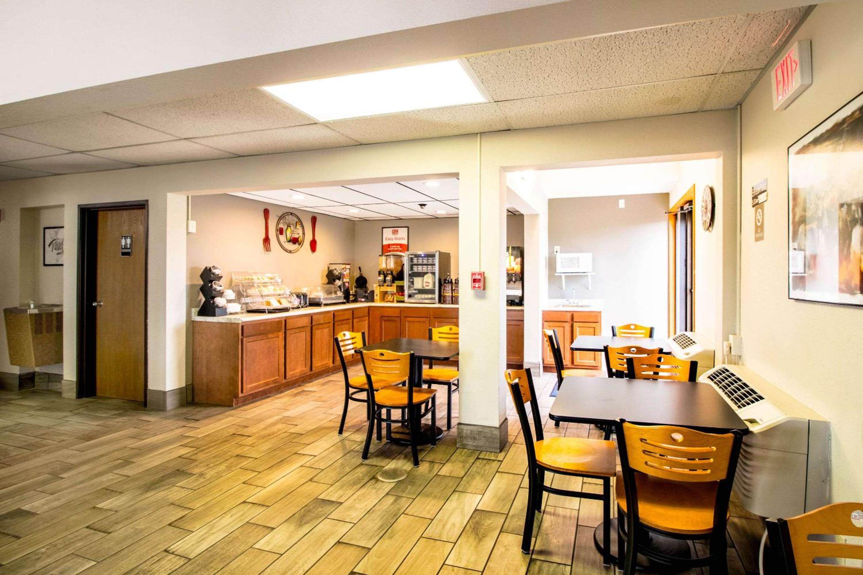 Econo Lodge Watertown, Foto 20