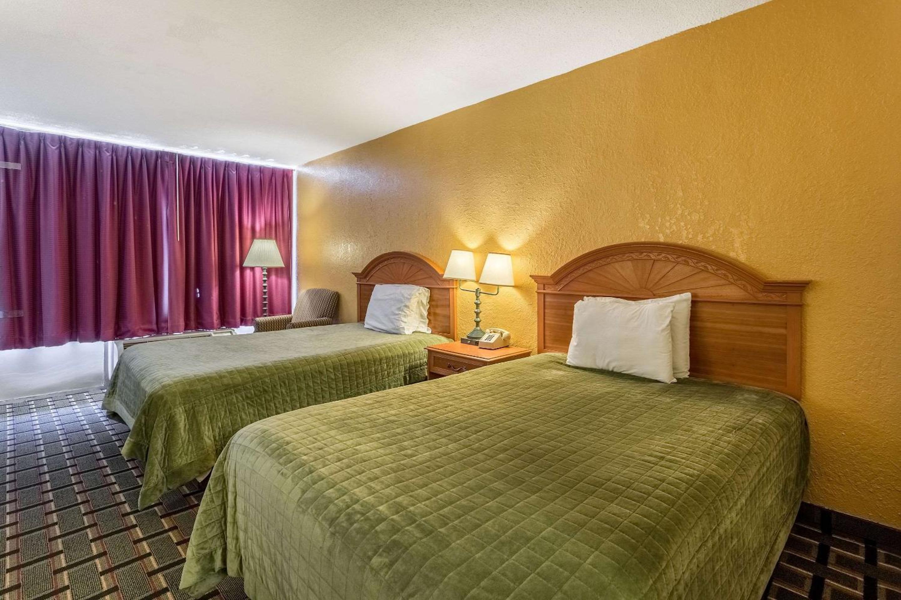 Rodeway Inn Denmark-Jackson - Property Image 8