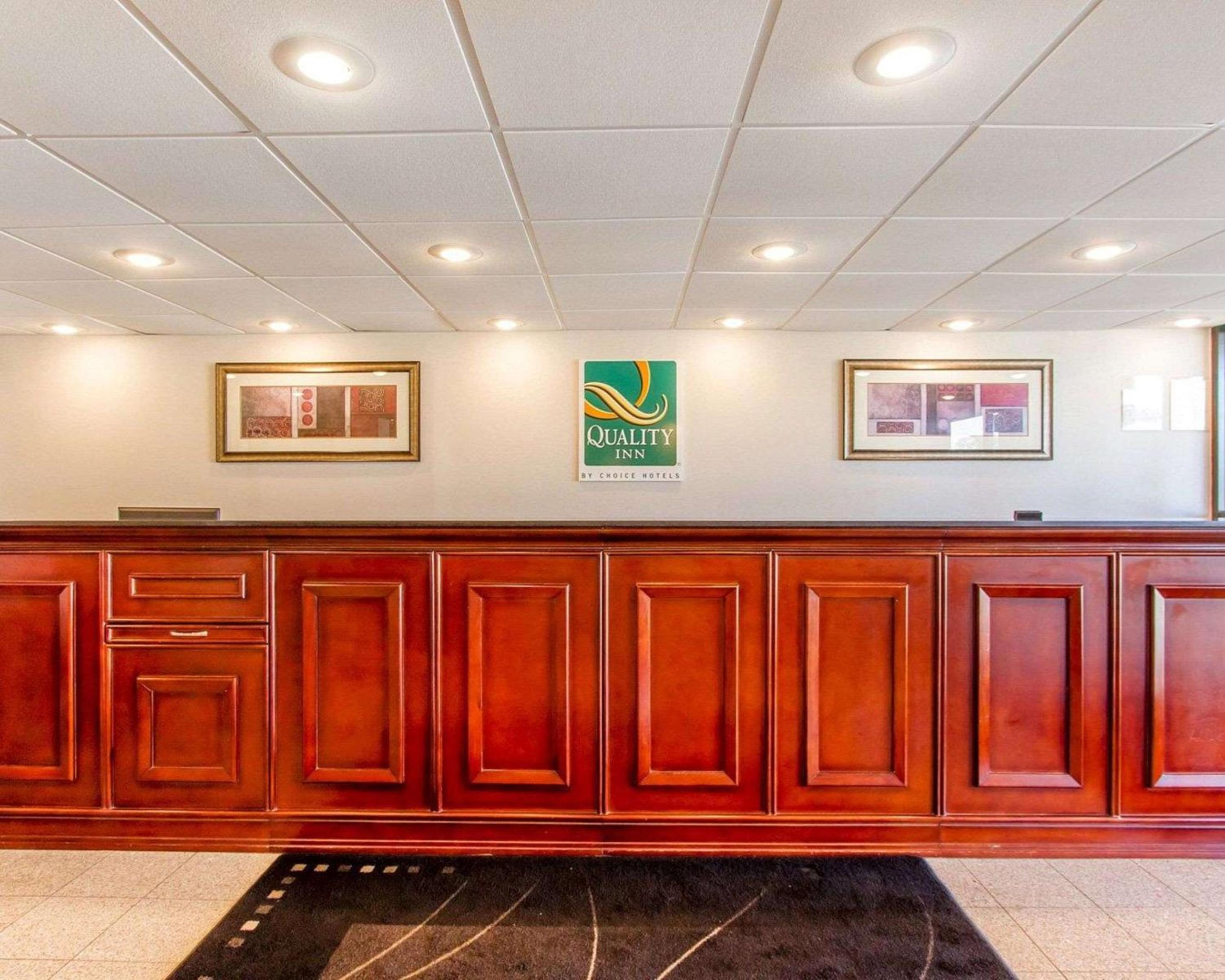 Quality Inn Dyersburg I-155 view 4