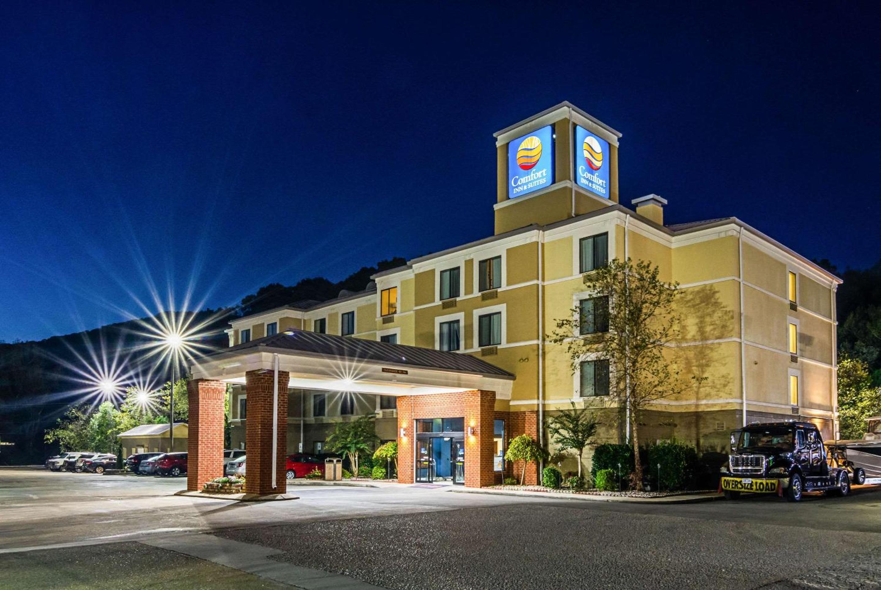 Hotel Comfort Inn & Suites Chattanooga West - Lookout Mountain - Image 1