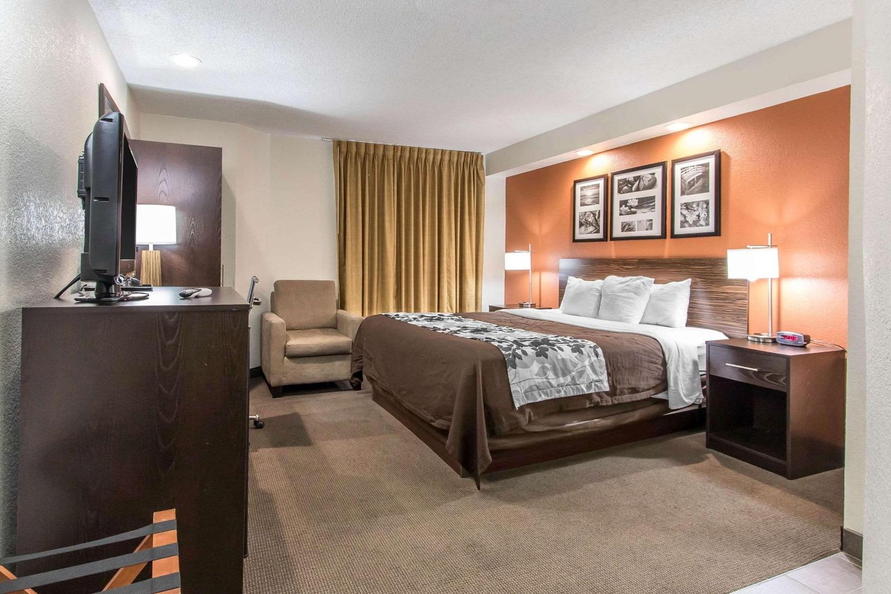 Sleep Inn - Property Image 10