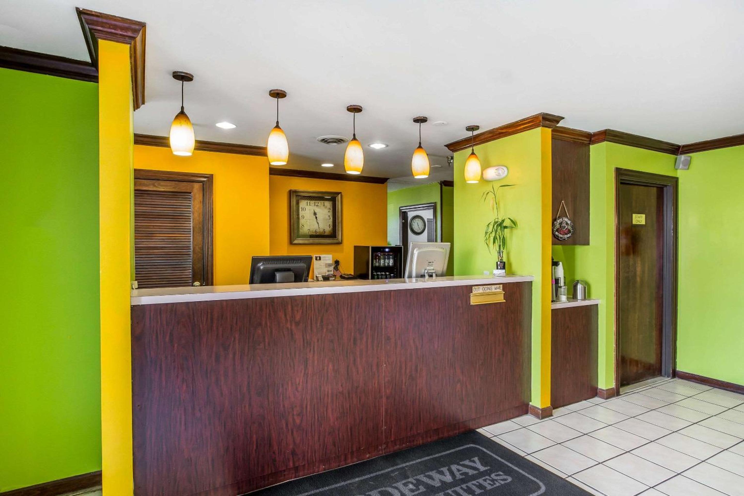 Smyrna Vacations - Rodeway Inn Suites - Property Image 21