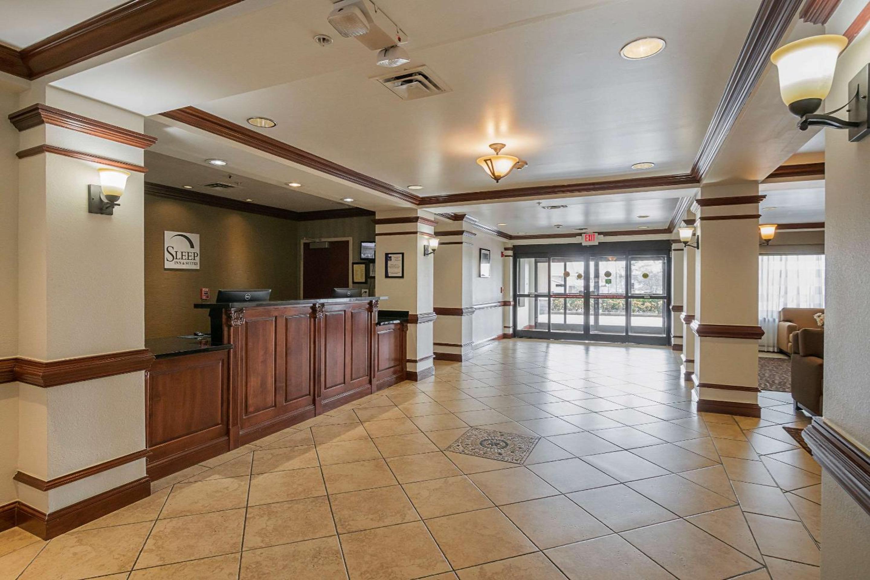 Sleep Inn & Suites Manchester near Arnold AFB