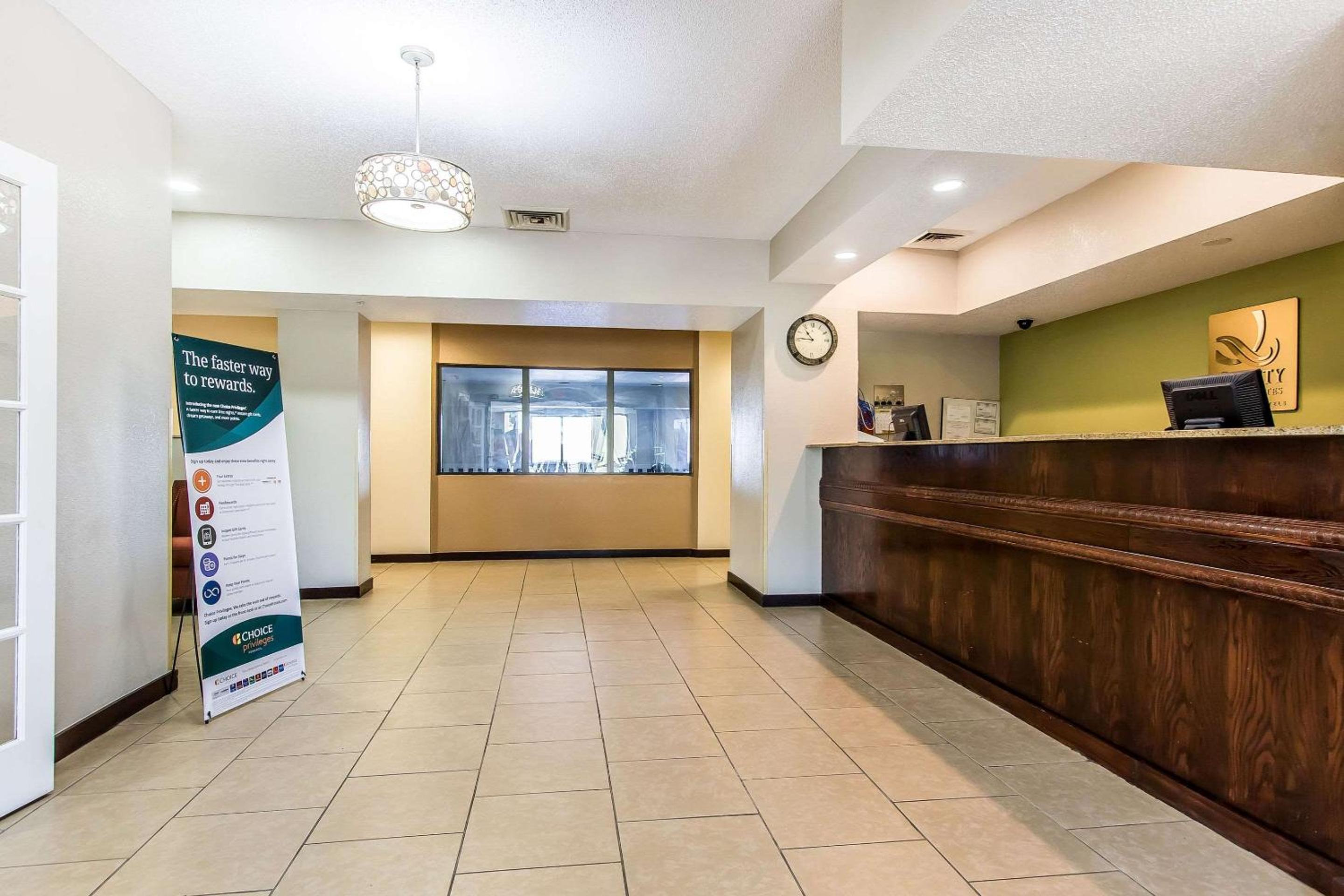 Quality Inn Suites - Property Image 25