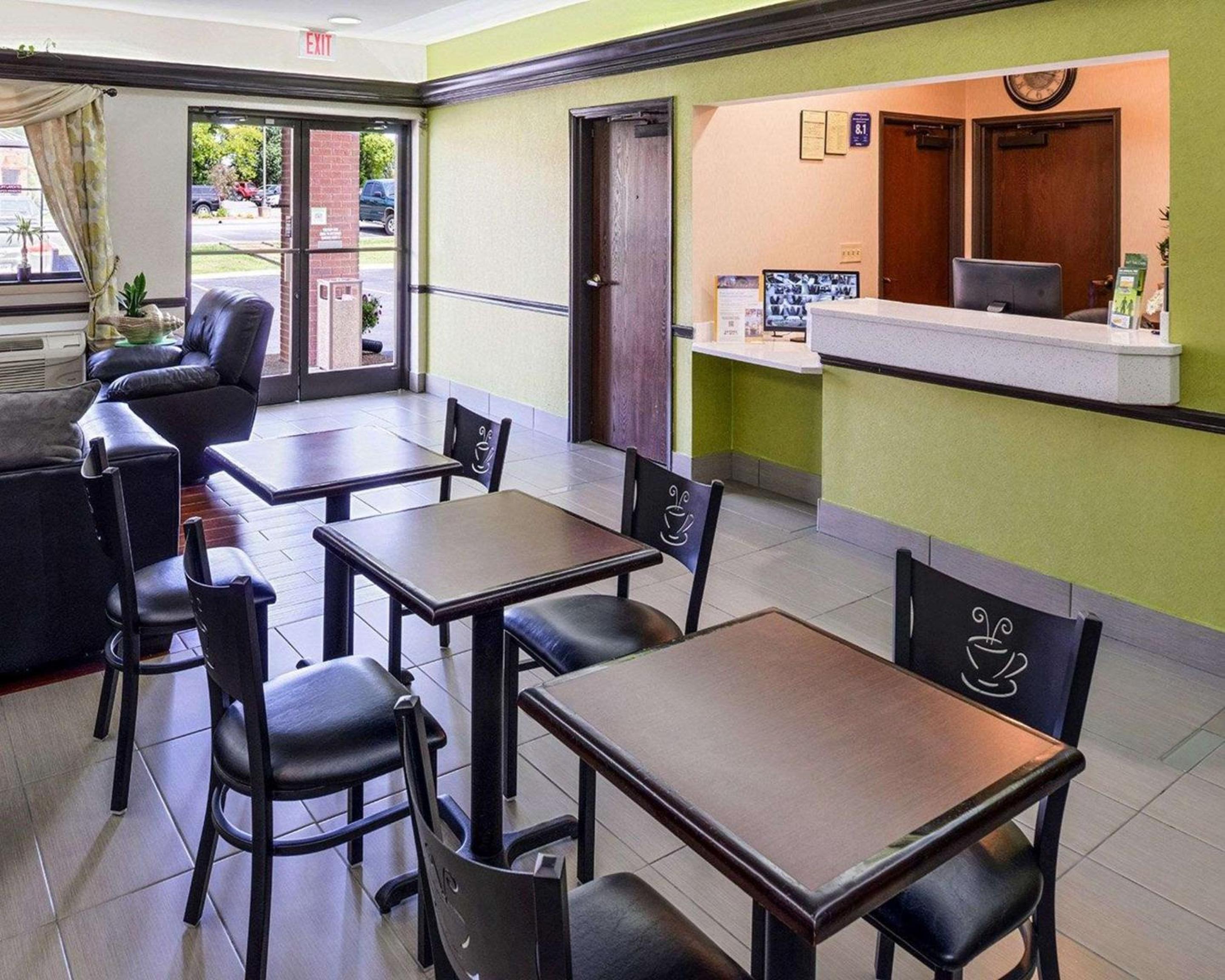 Econo Lodge Inn & Suites Shelbyville, Foto 3