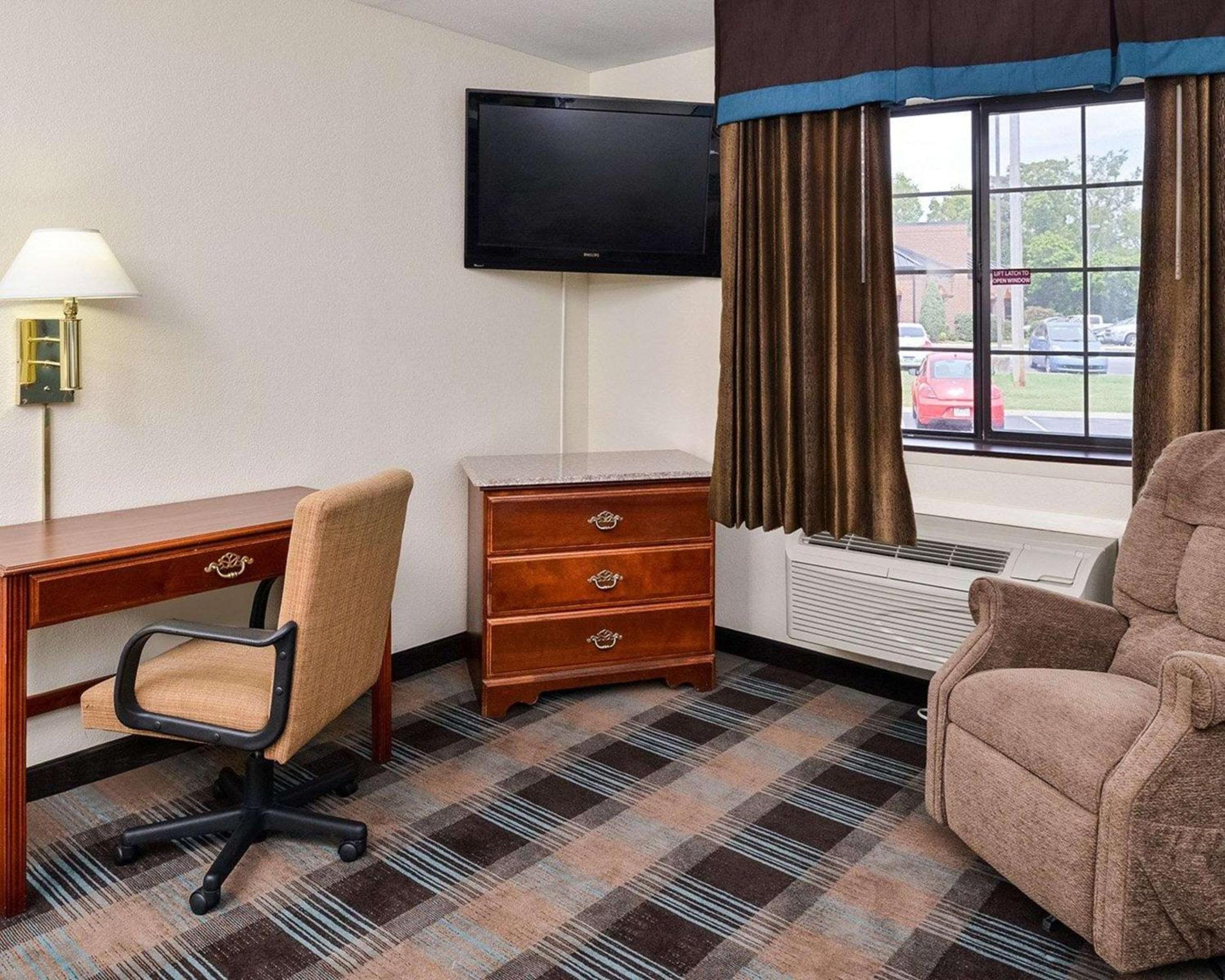 Econo Lodge Inn & Suites Shelbyville, Foto 15