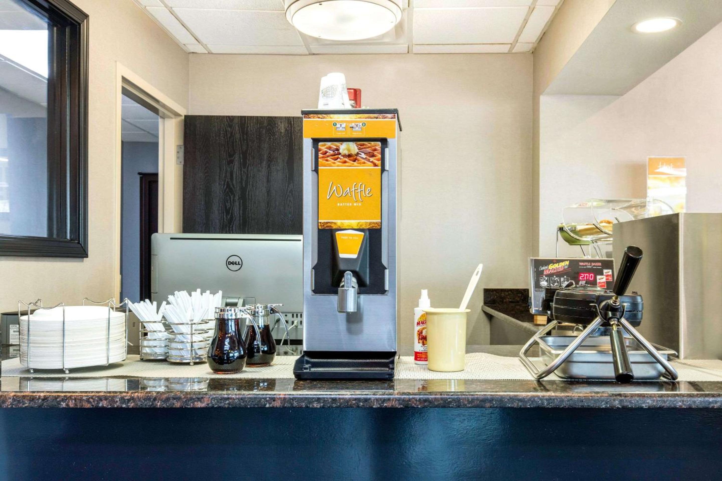 Quality Inn Memphis Airport