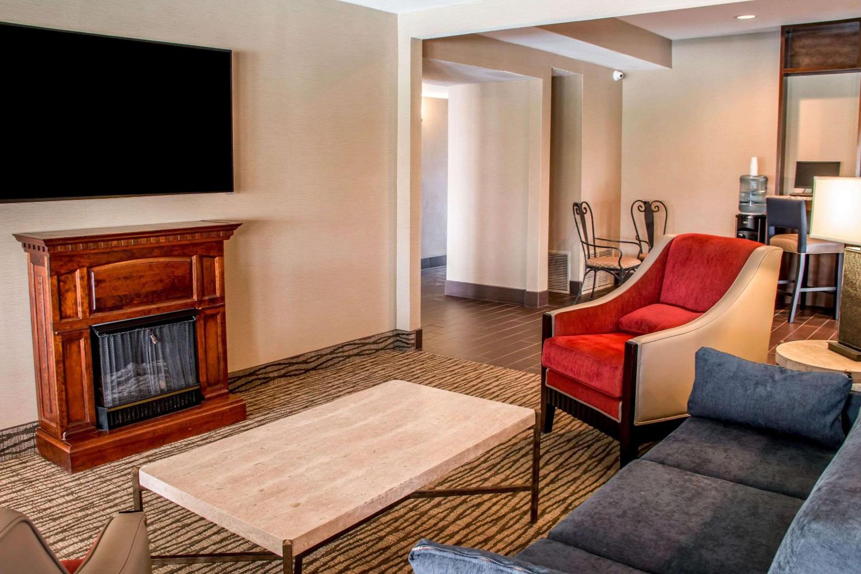 Comfort Suites New Braunfels - San Antonio Area