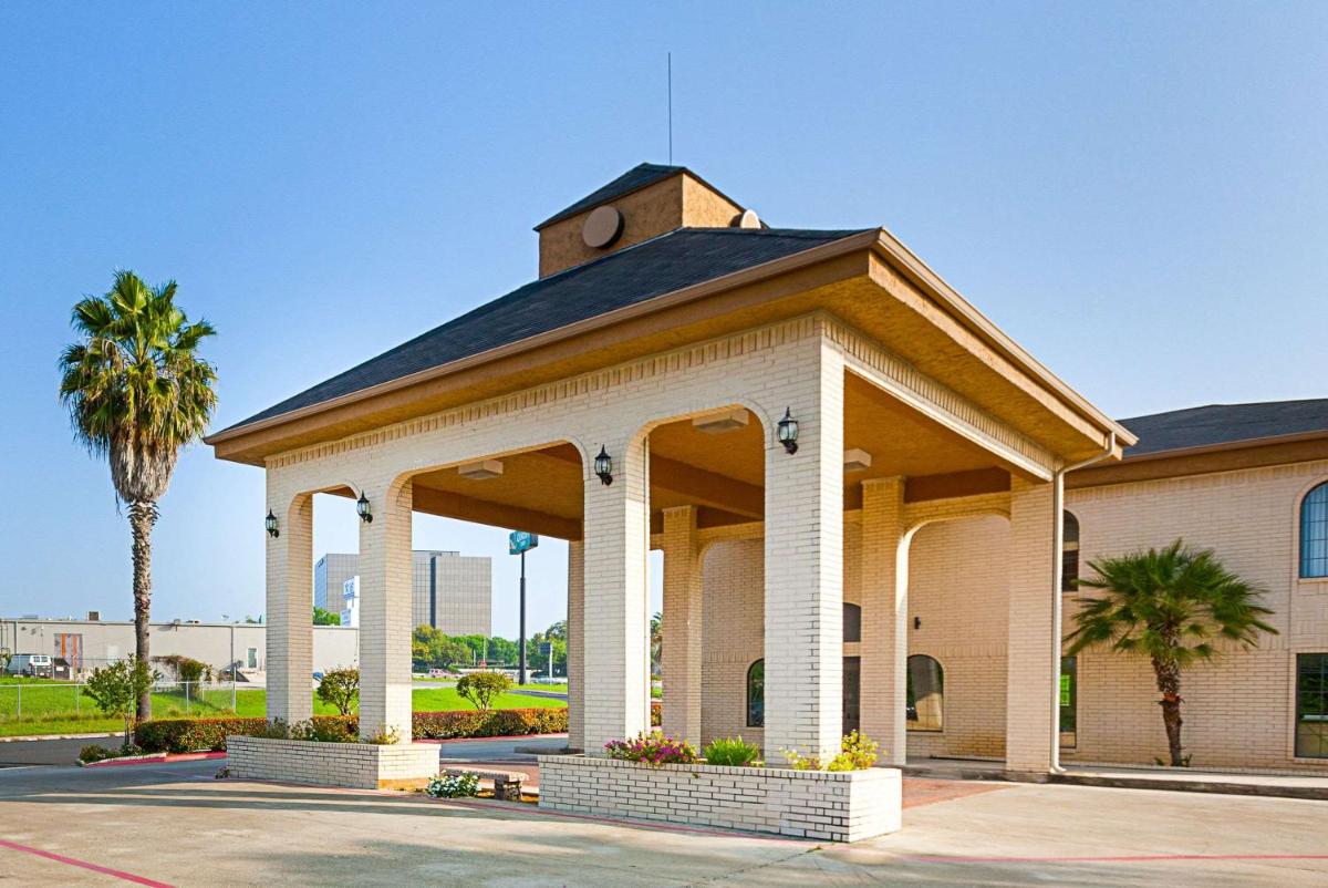 hotel building