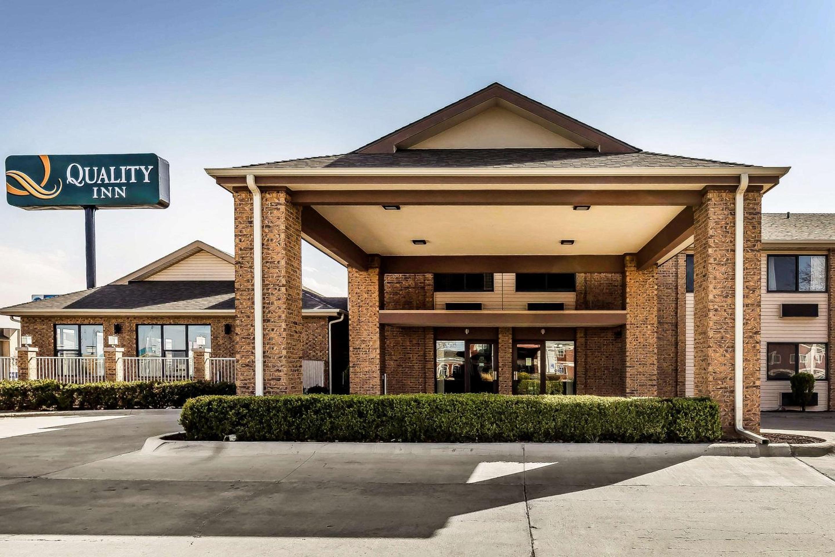 Dumas Vacations - Quality Inn - Property Image 5
