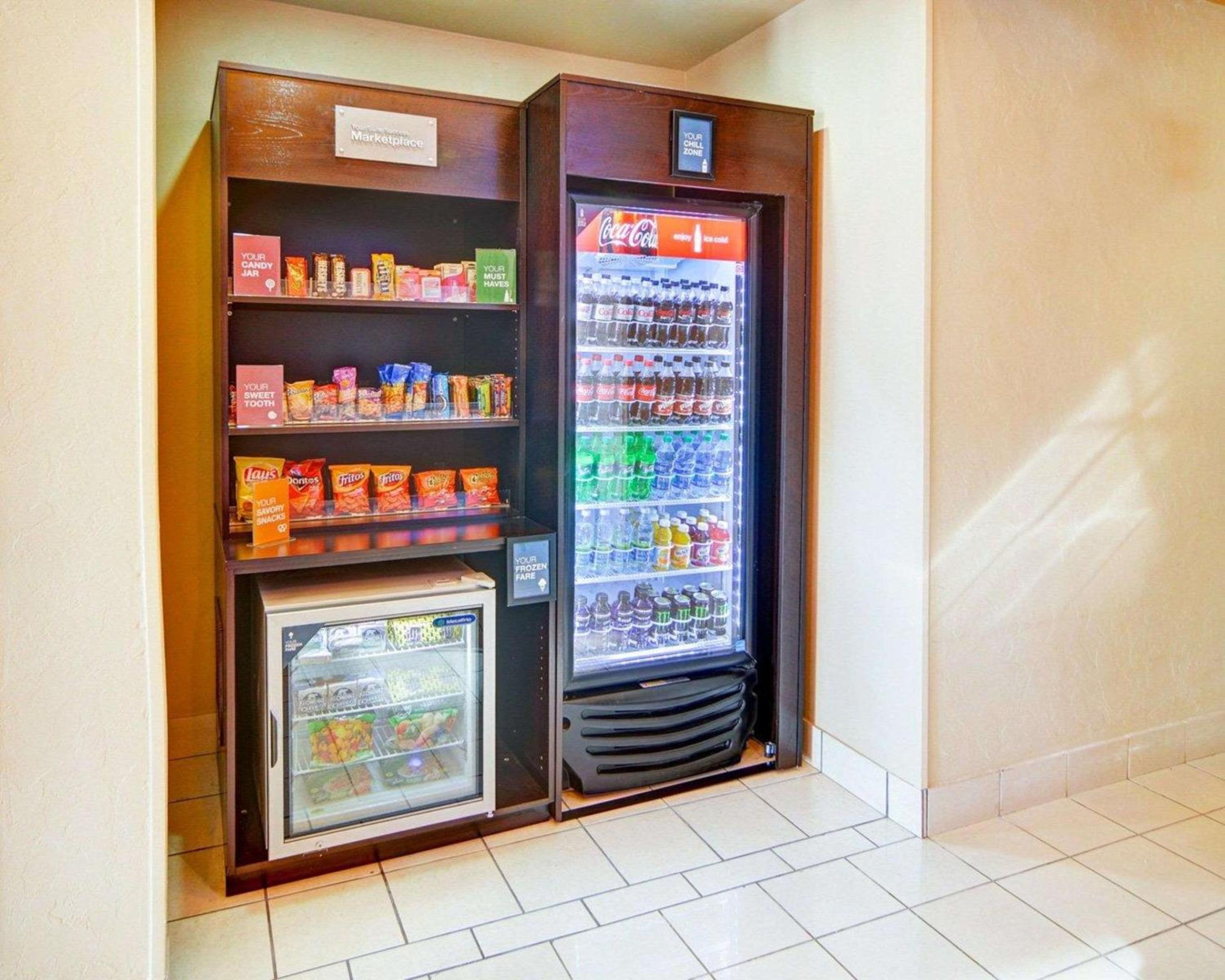 Longview Vacations - Comfort Suites Longview North - Property Image 7