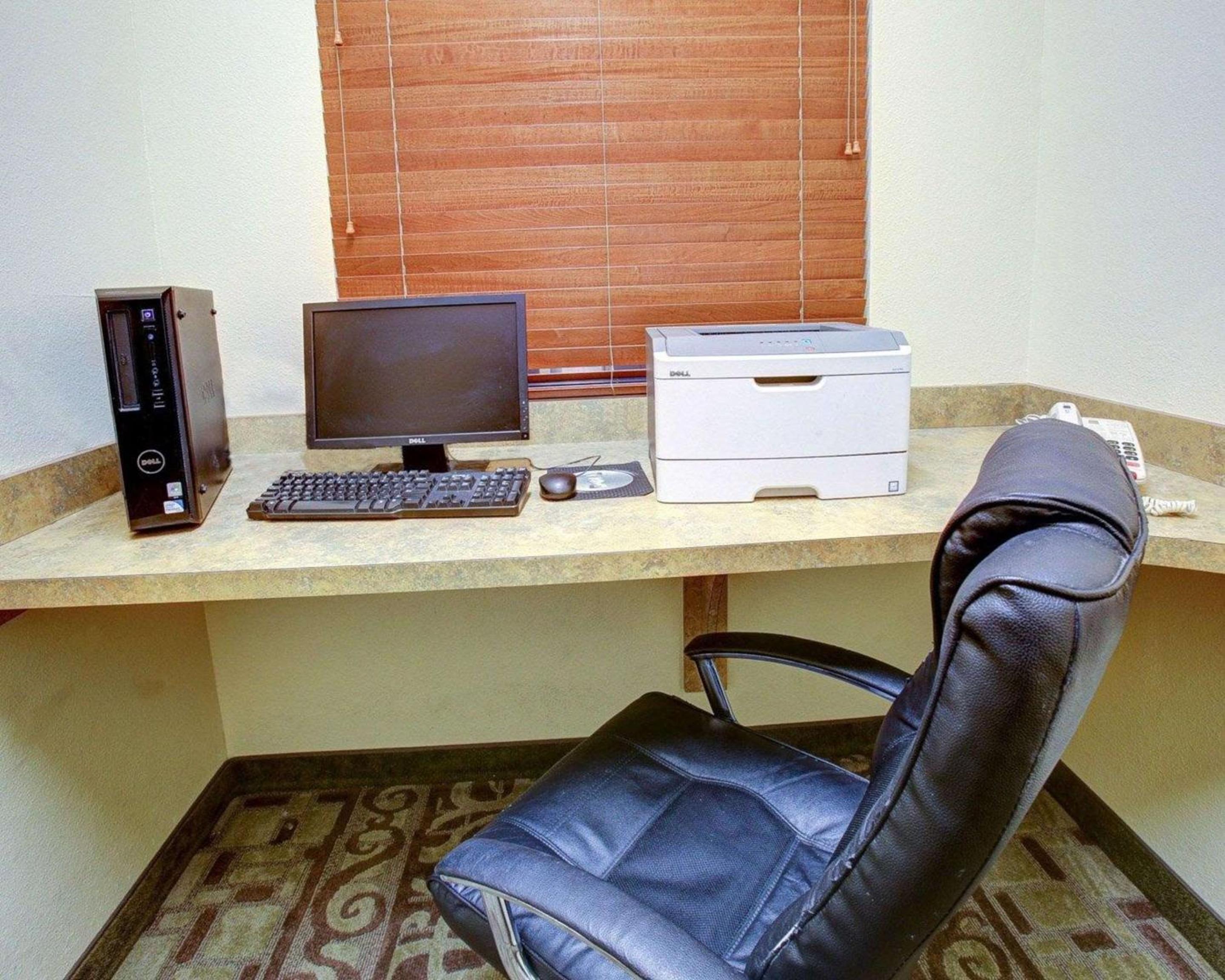 Photo 9