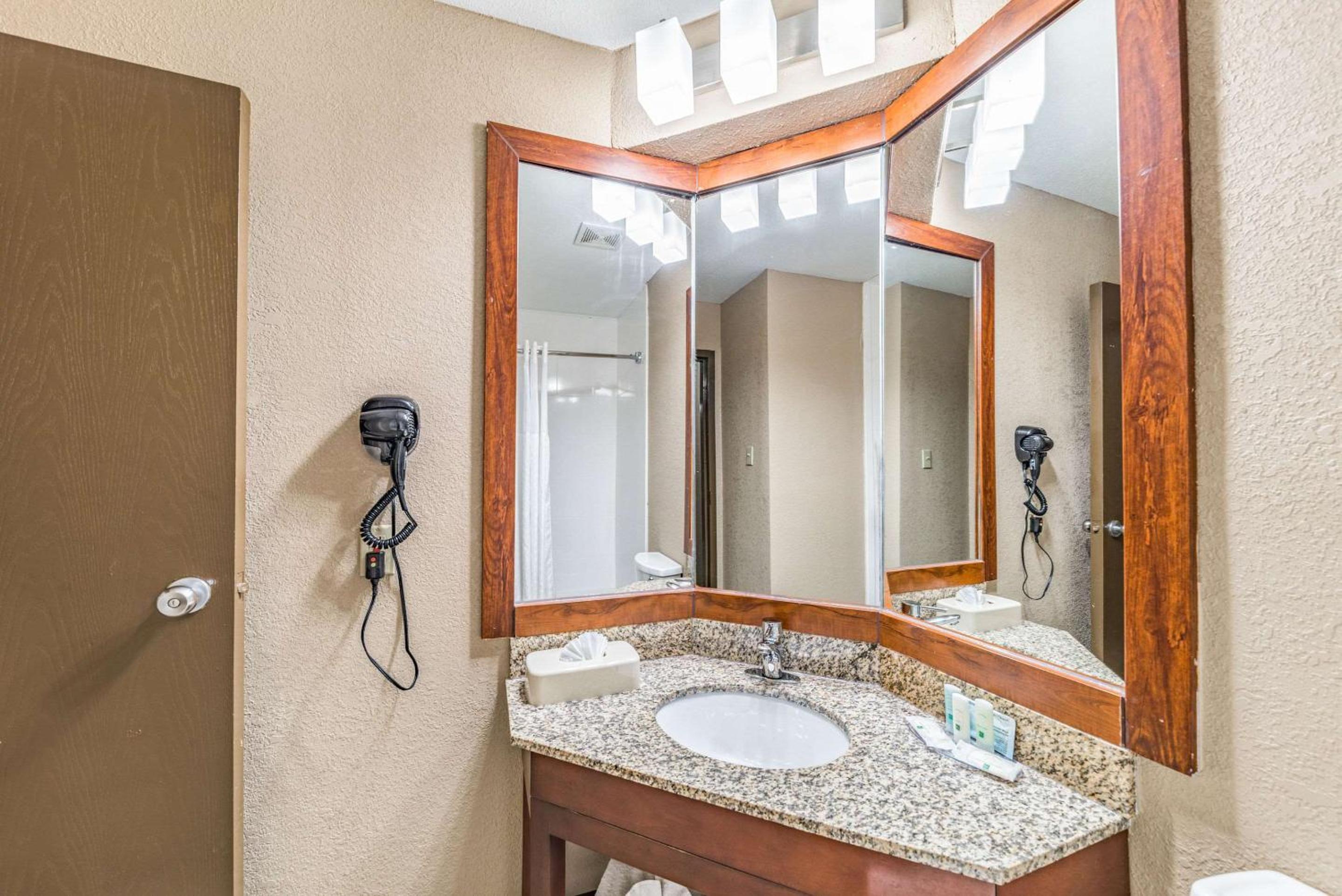 Quality Inn West Plano - Dallas, Zdjęcie 41