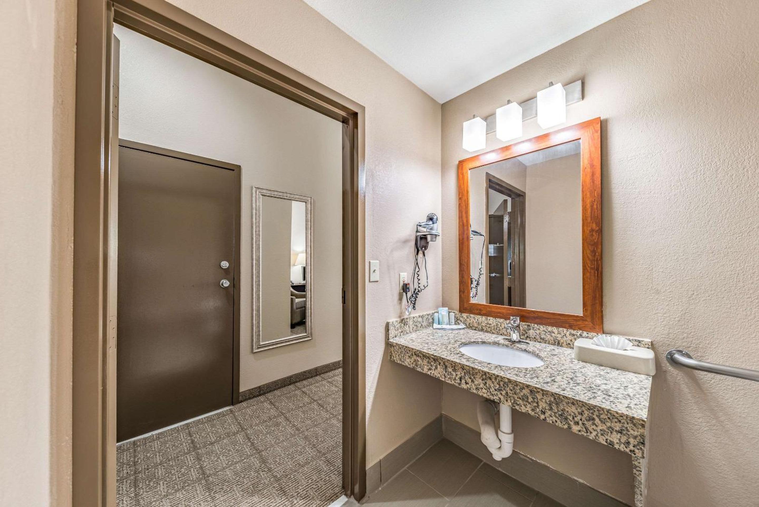 Quality Inn West Plano - Dallas, Zdjęcie 24