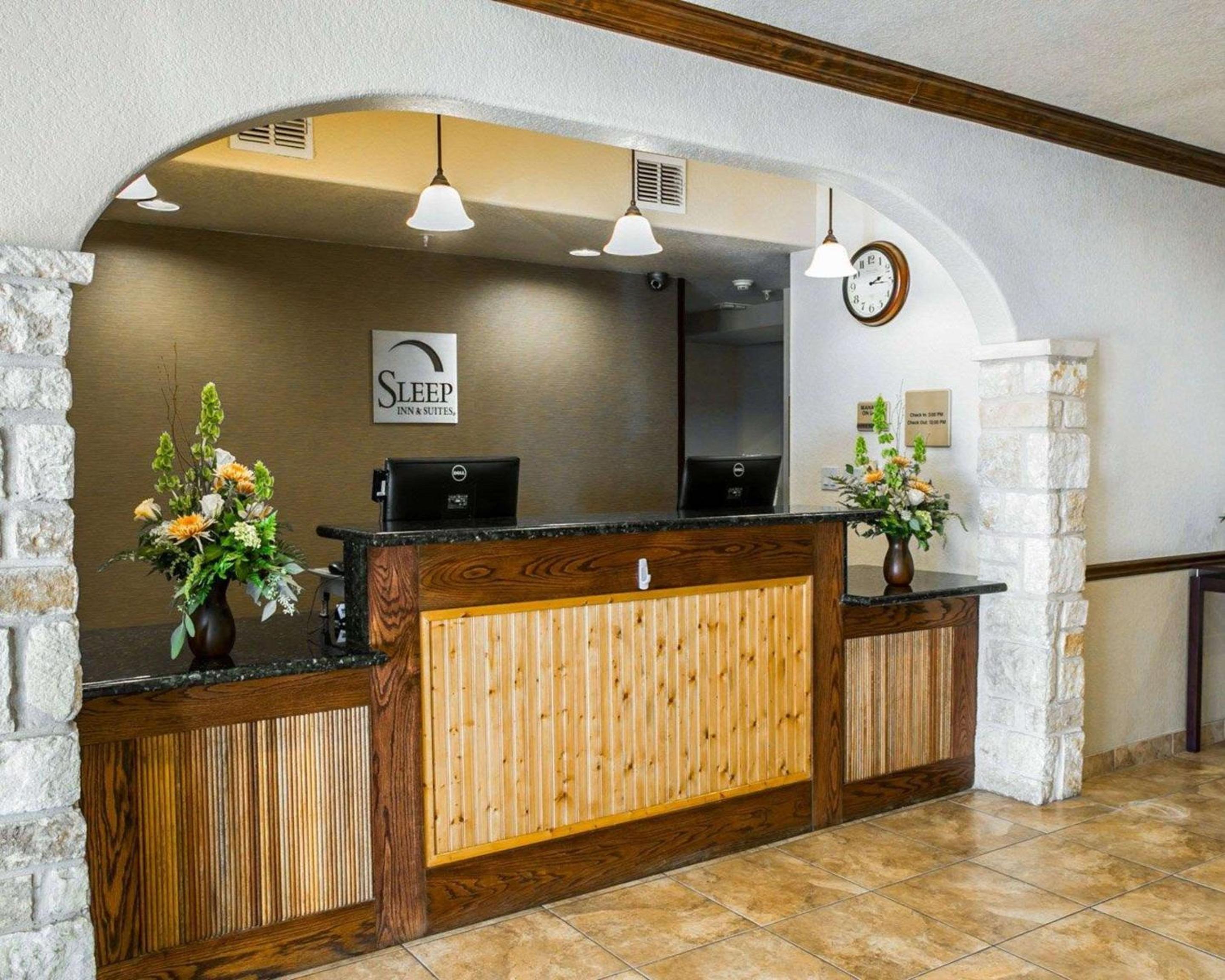 Sleep Inn & Suites Gonzales near Palmetto State Park view 4
