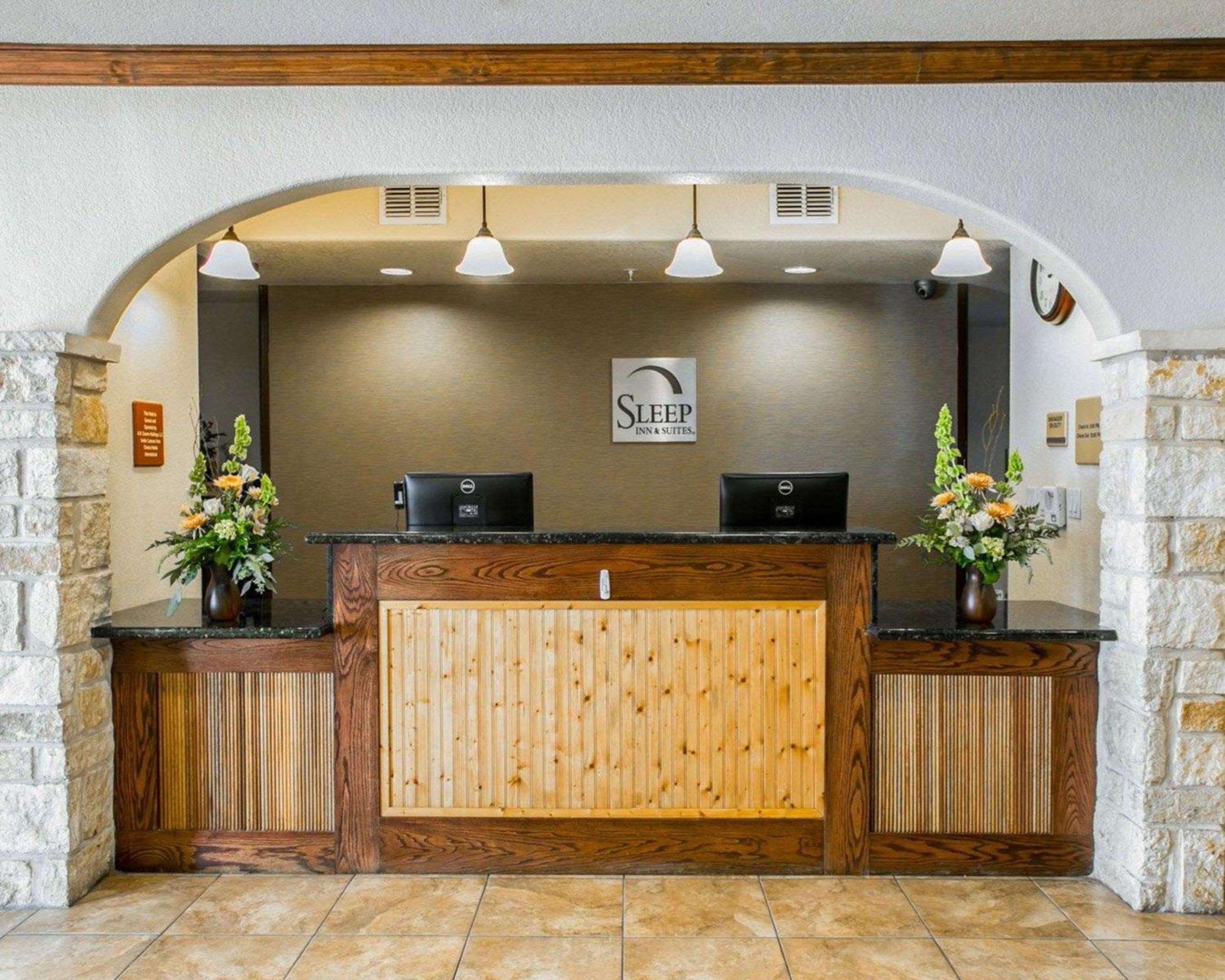 Sleep Inn & Suites Gonzales near Palmetto State Park view 5