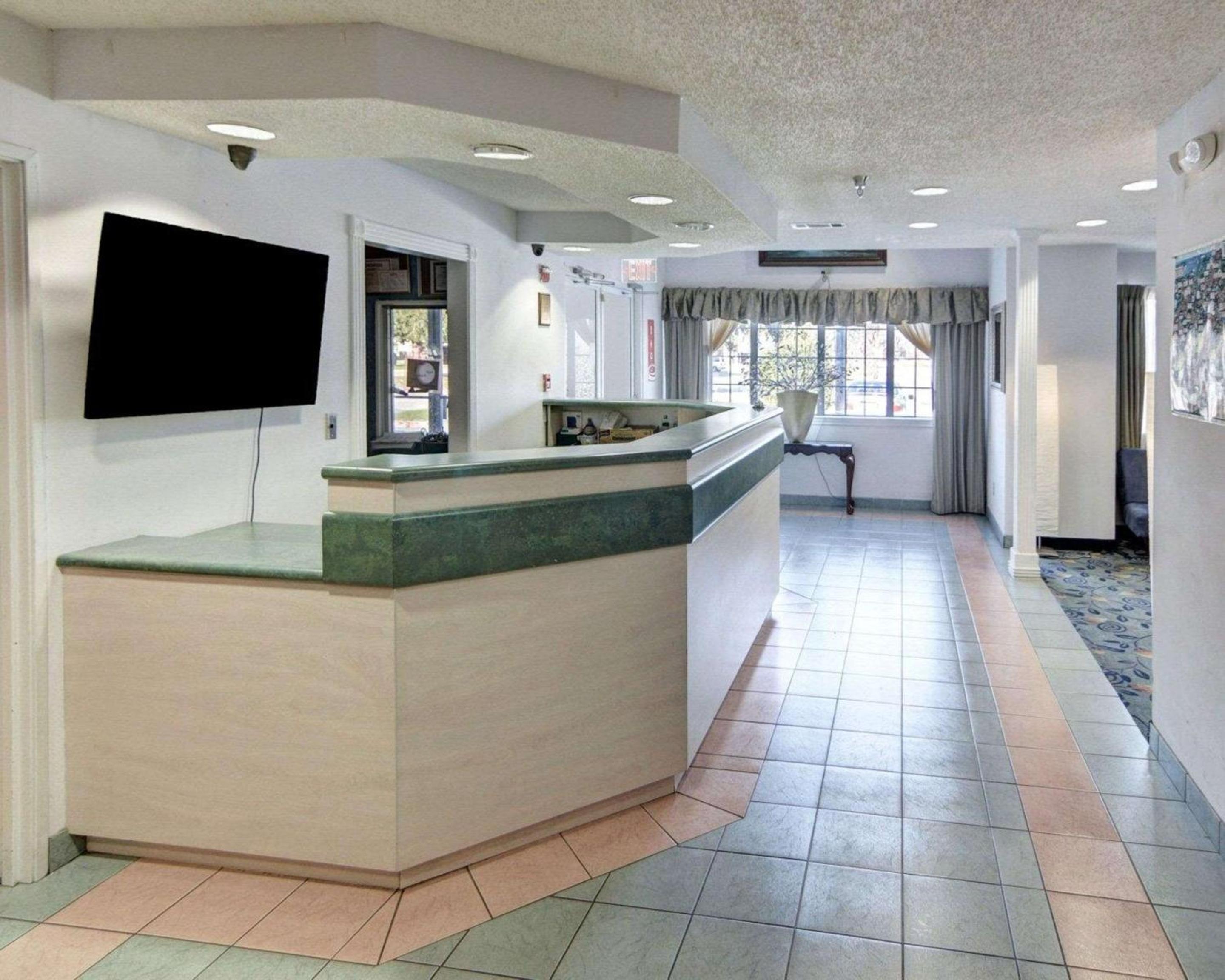 Dallas / Fort Worth Vacations - Rodeway Inn  Suites Lewisville I-35 - Property Image 3