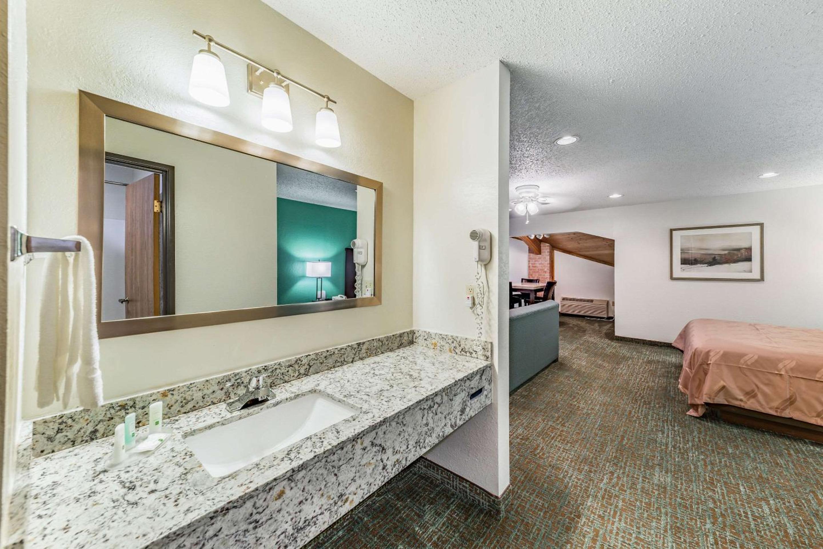 Quality Inn Allen - Plano East - Property Image 7