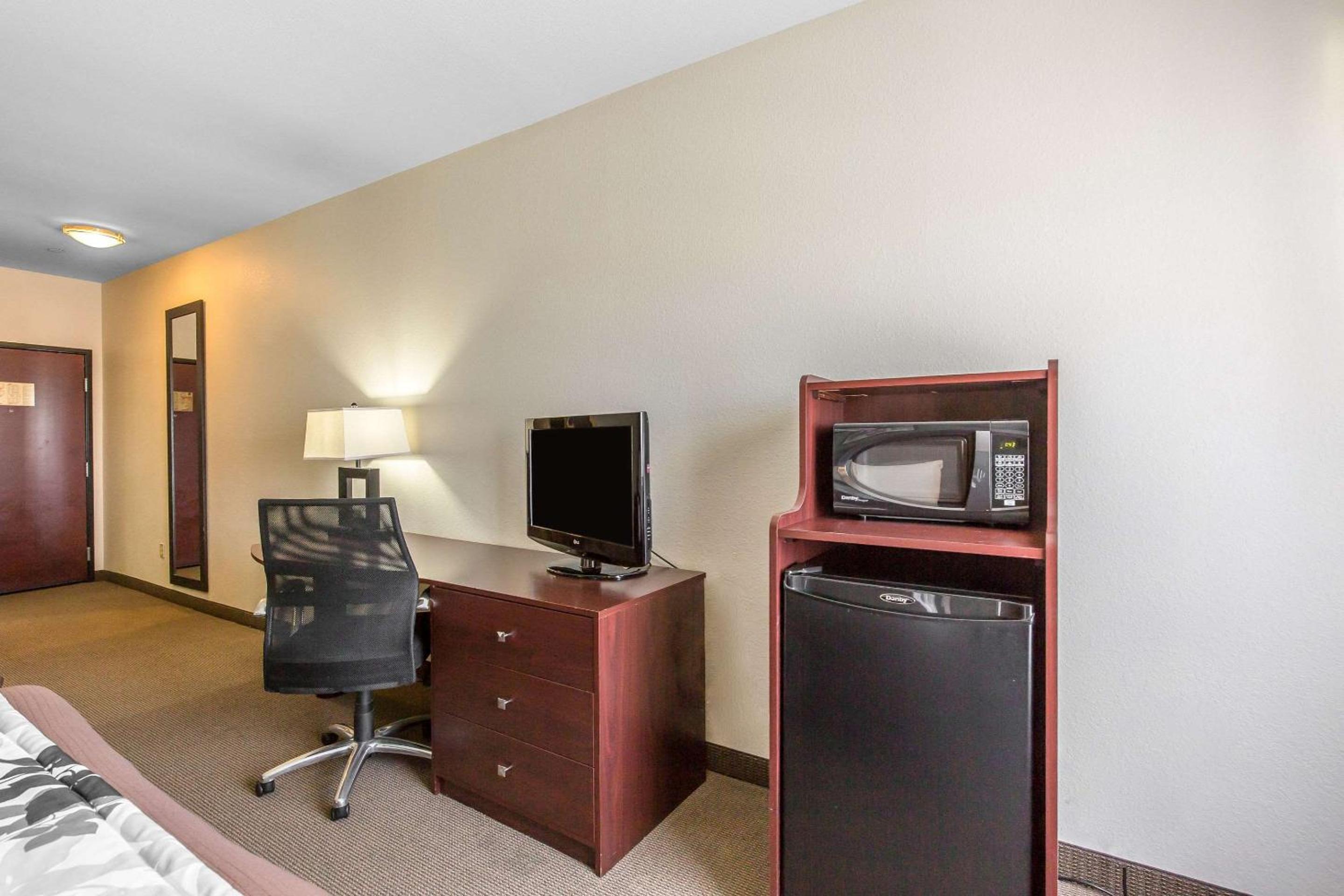 Sleep Inn Suites Bush Intercontinental - IAH East - Property Image 26
