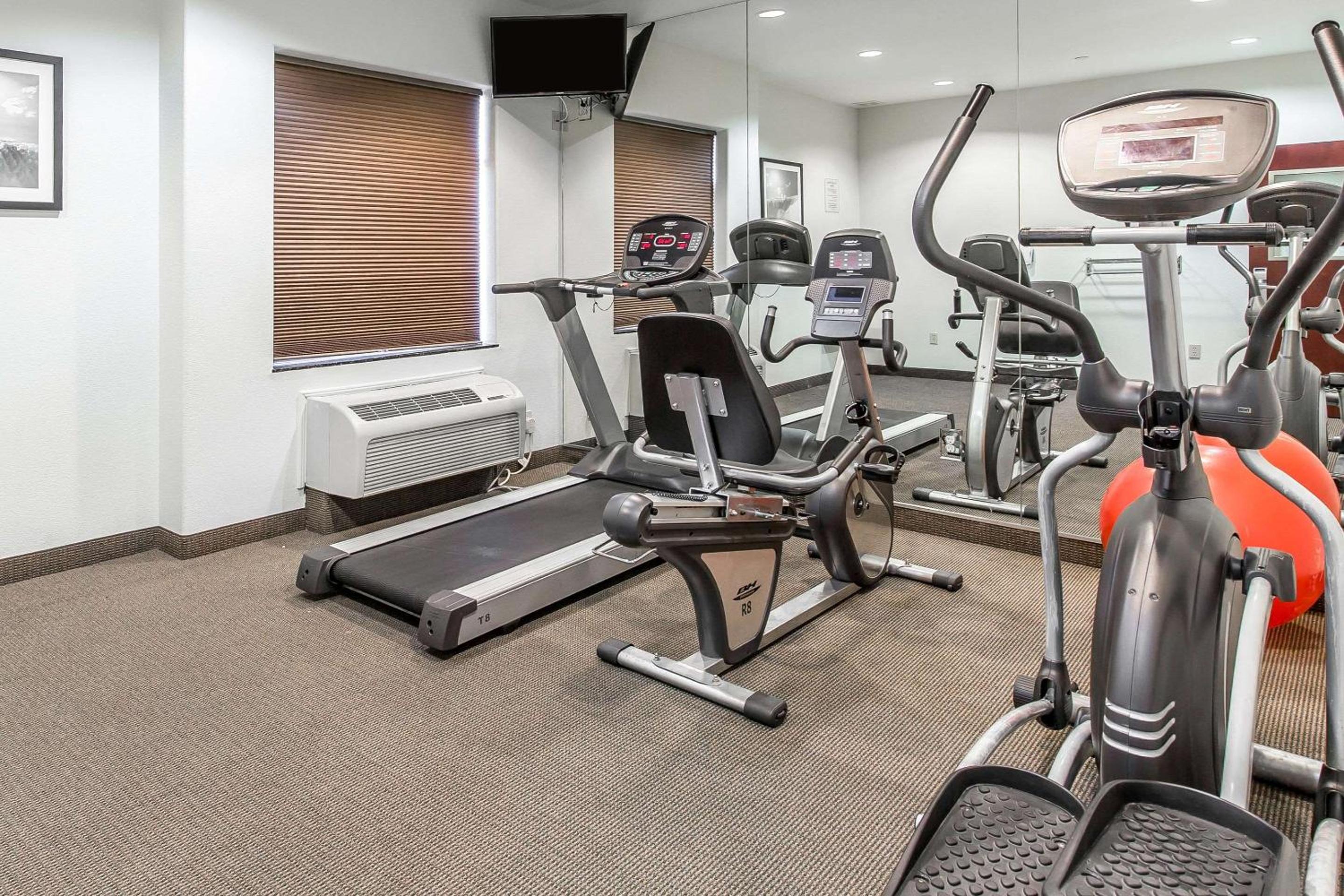 Sleep Inn Suites Bush Intercontinental - IAH East - Property Image 7