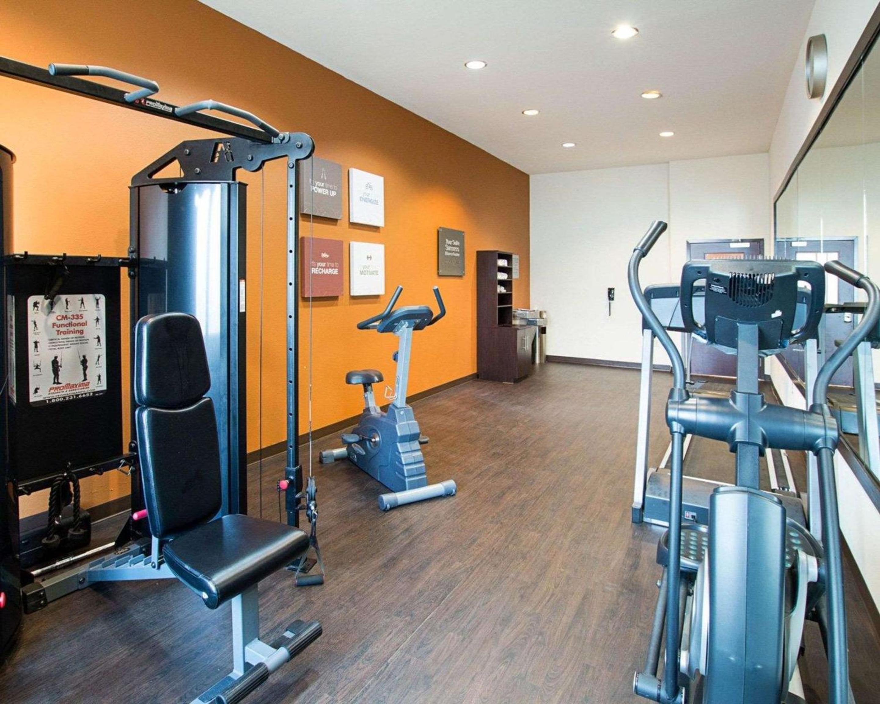 Dallas Vacations - Comfort Suites Waxahachie - Dallas - Property Image 5