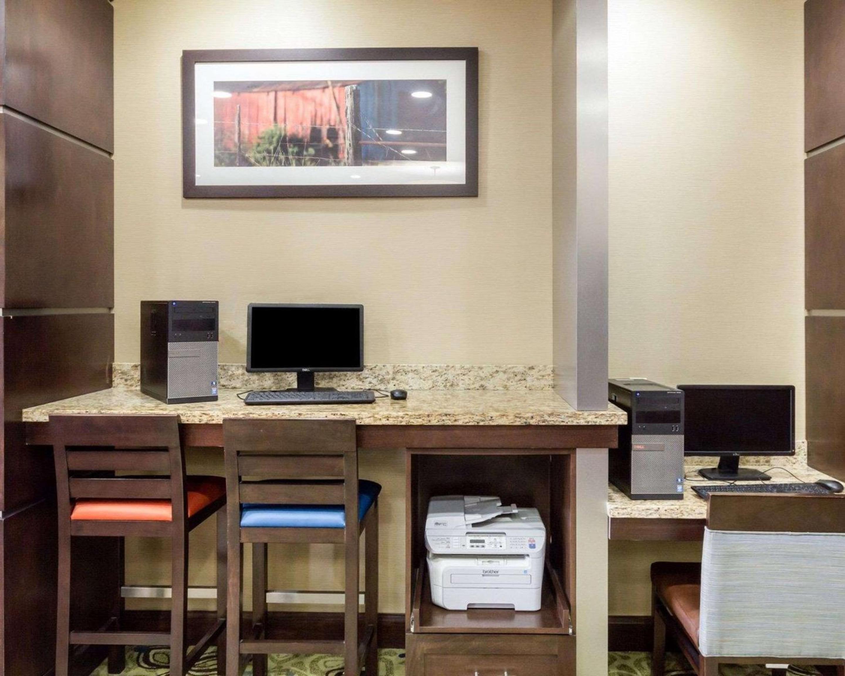 Comfort Suites Cotulla near I-35