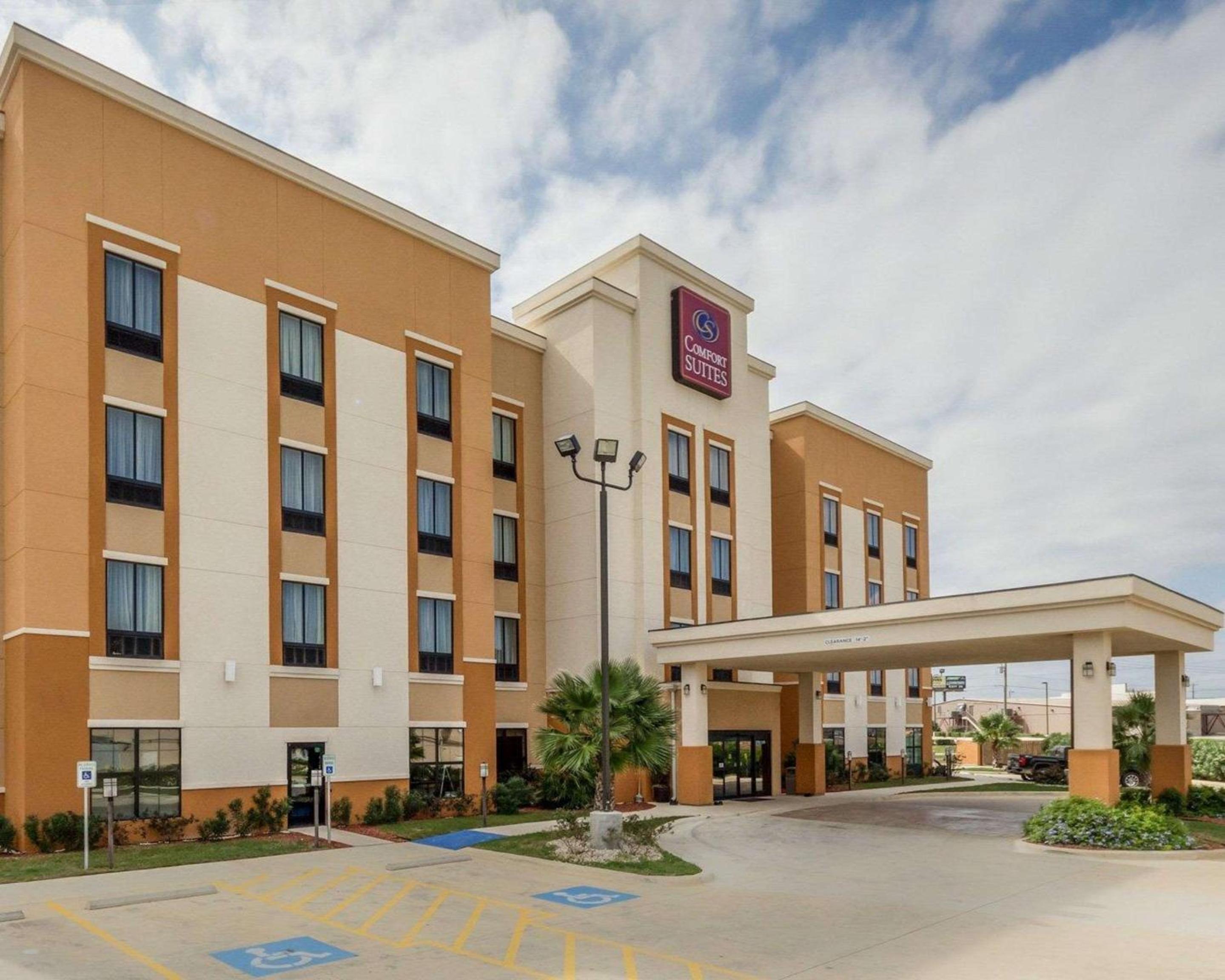 Comfort Suites Cotulla near I-35