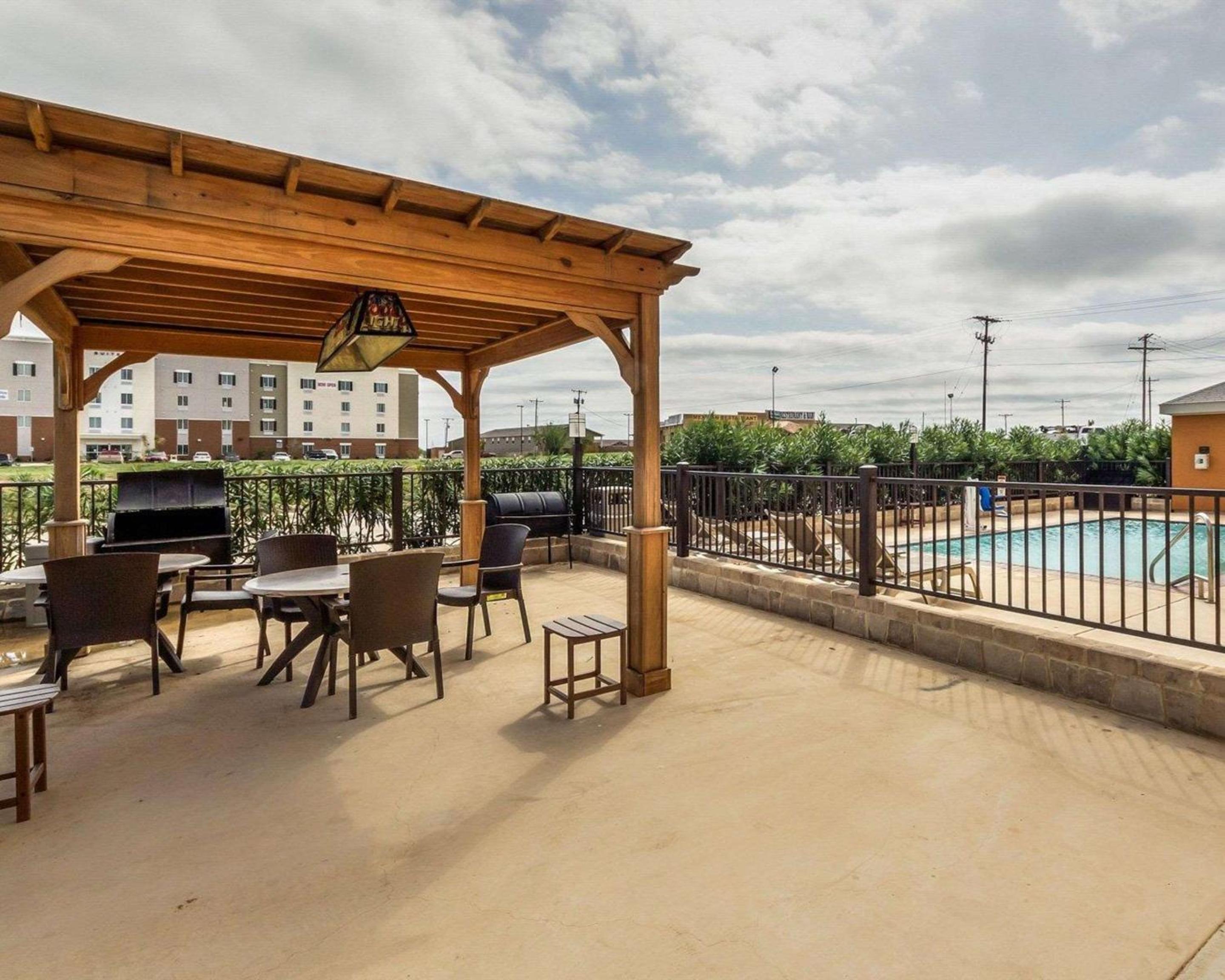 Comfort Suites Cotulla near I-35