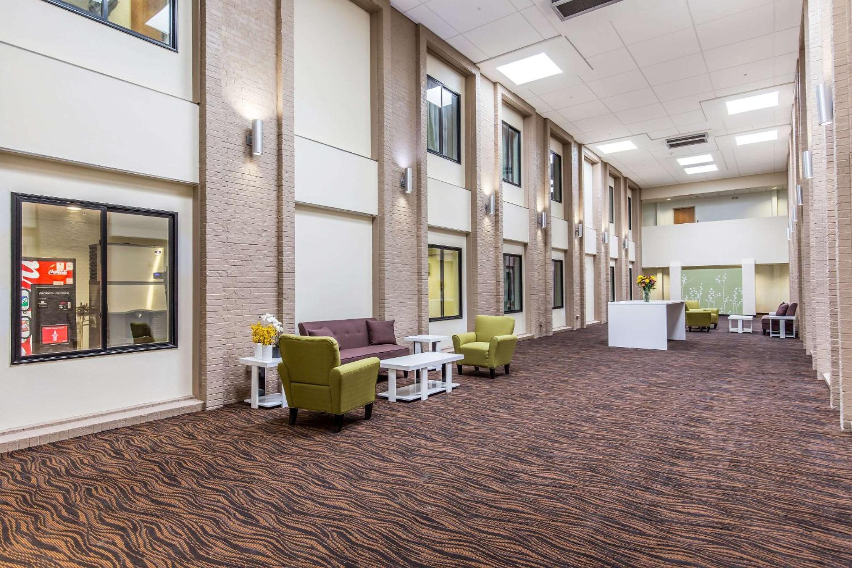 Sleep Inn Dallas Love Field-Medical District