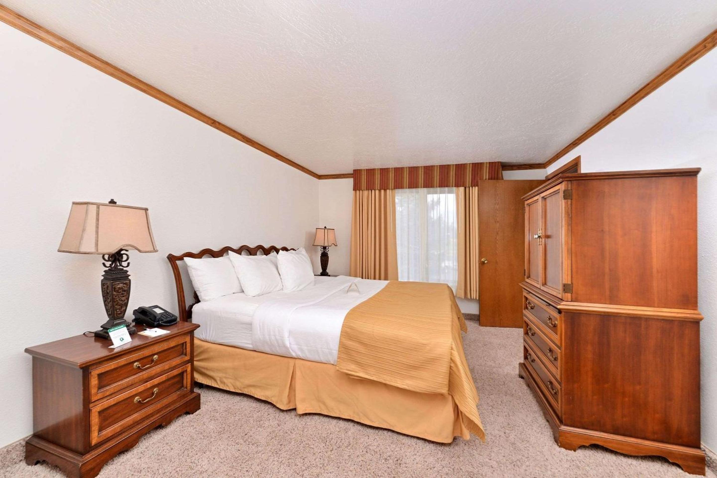Quality Inn Vernal near Dinosaur National Monument