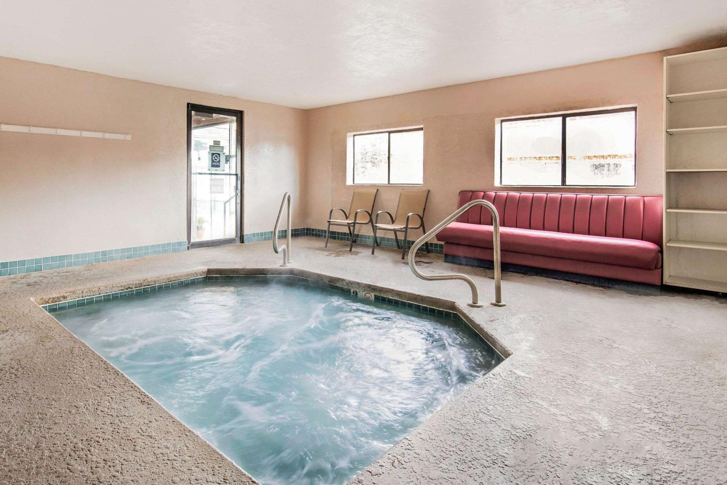 Cedar City Vacations - Quality Inn Cedar City - University Area - Property Image 11