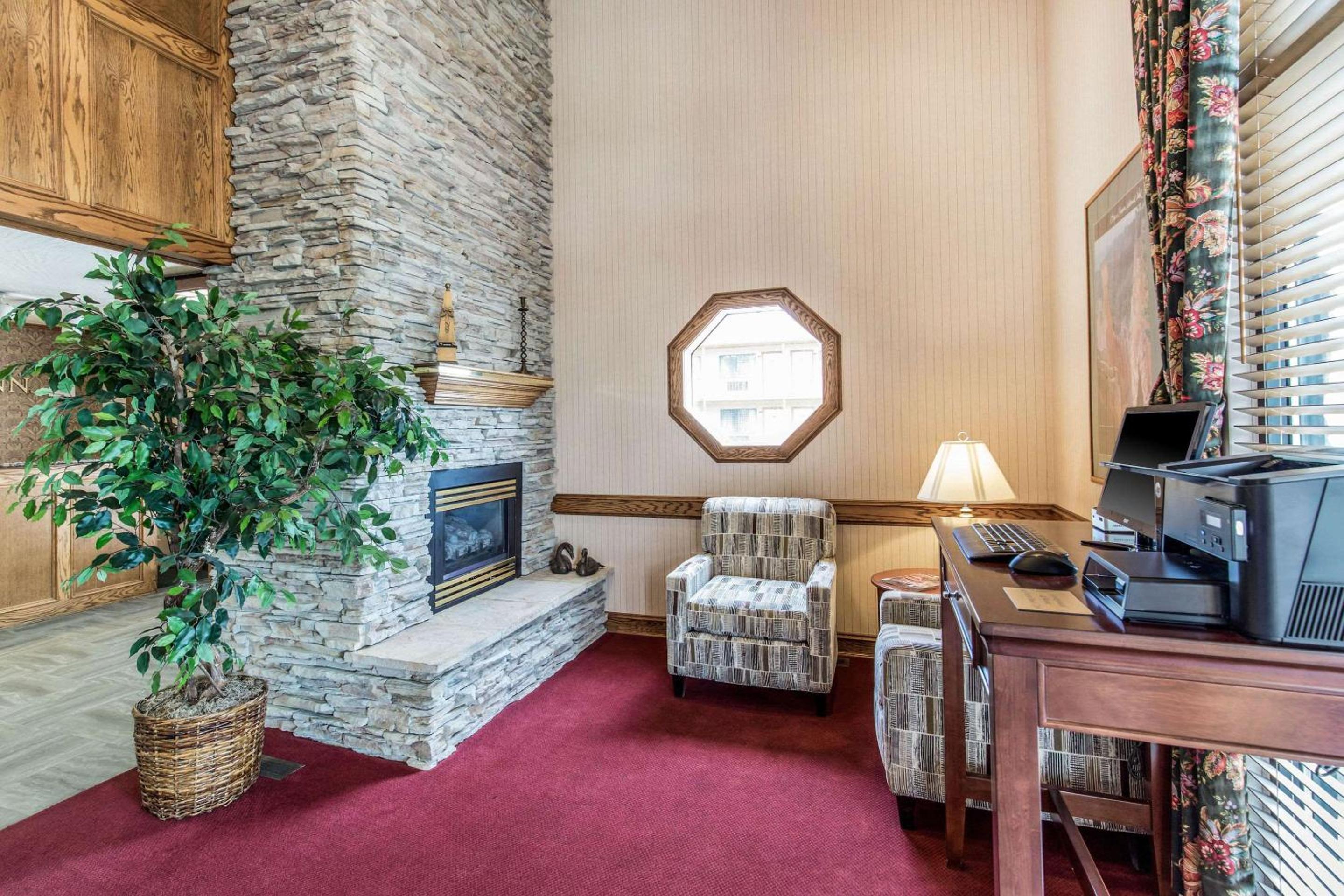 Cedar City Vacations - Quality Inn Cedar City - University Area - Property Image 9