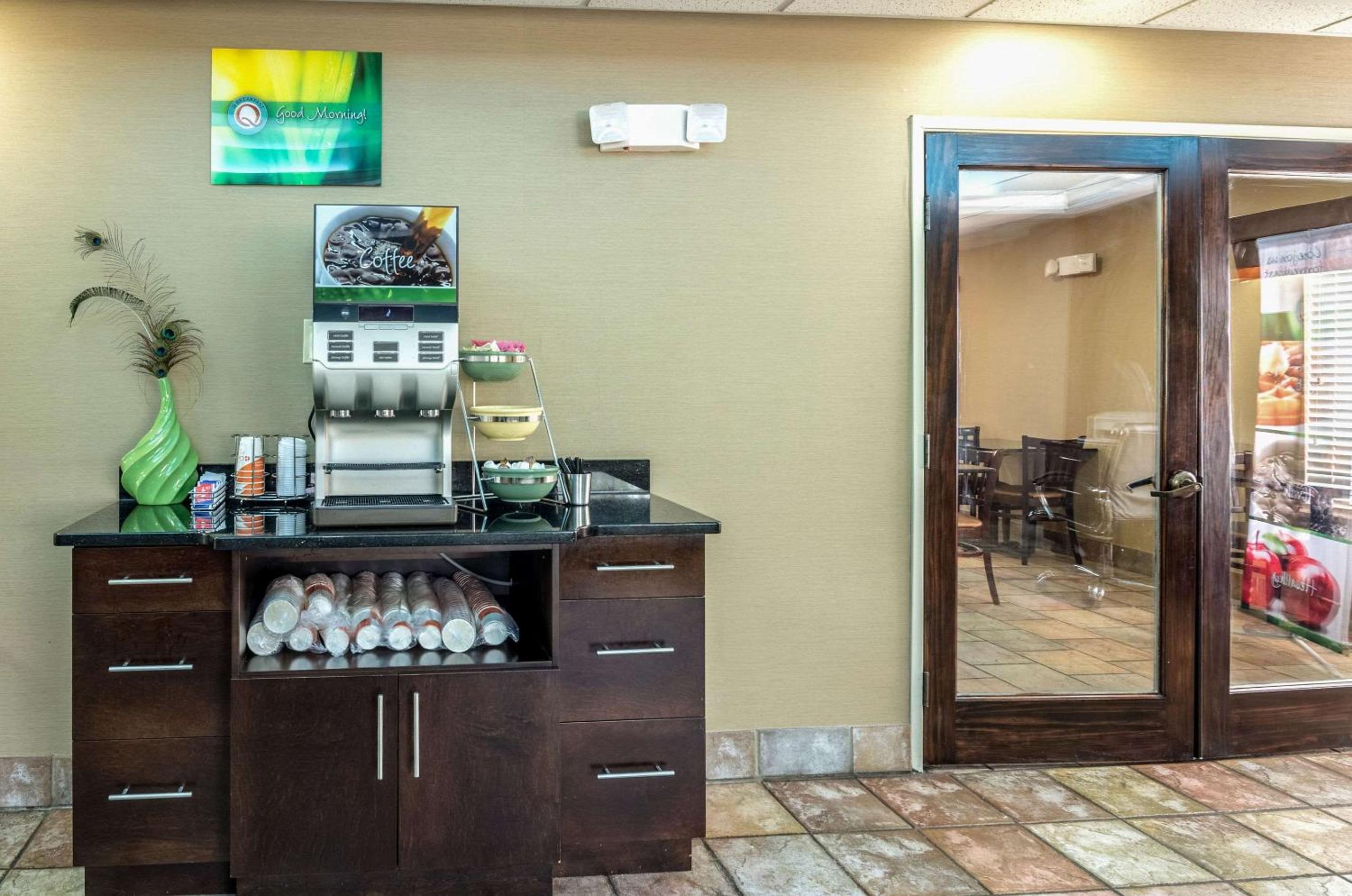 Wytheville Vacations - Quality Inn Suites - Property Image 21