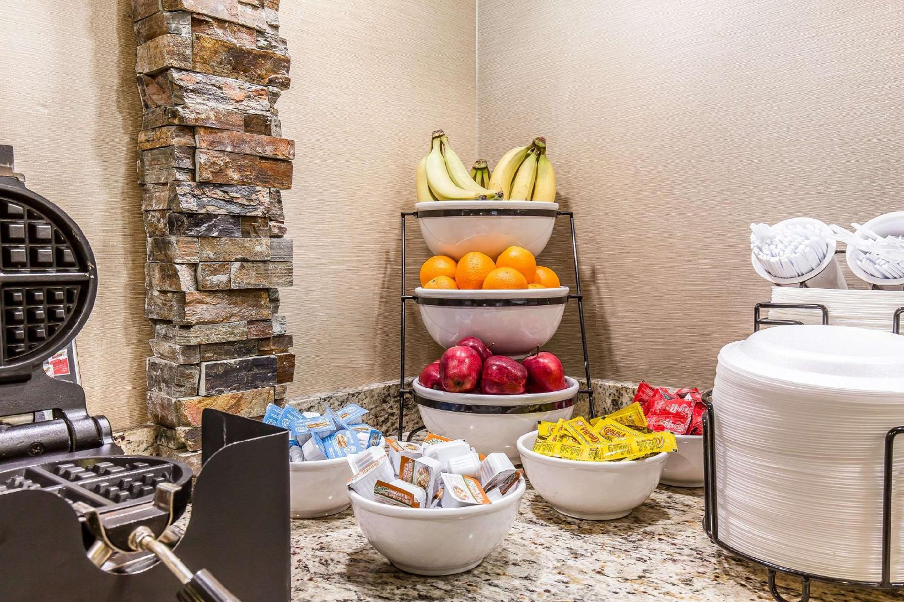 Green River Vacations - Comfort Inn Green River National Park Area - Property Image 7