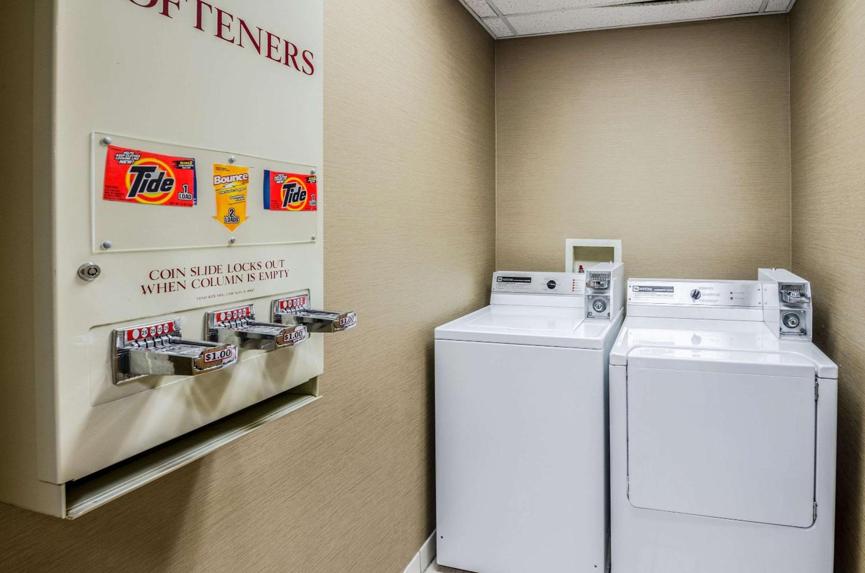 Wytheville Vacations - Quality Inn  Suites - Property Image 2