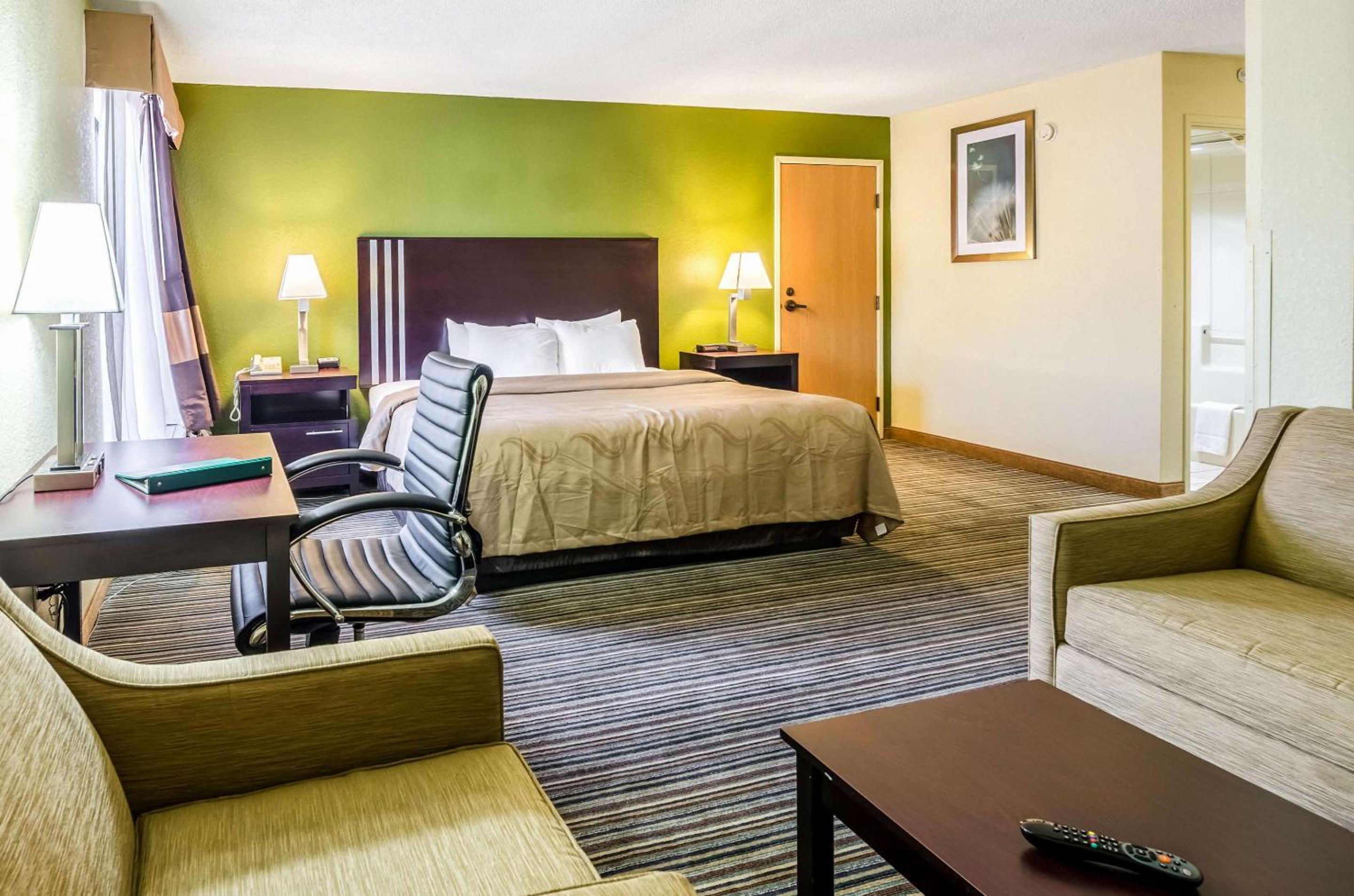 Wytheville Vacations - Quality Inn Suites - Property Image 18