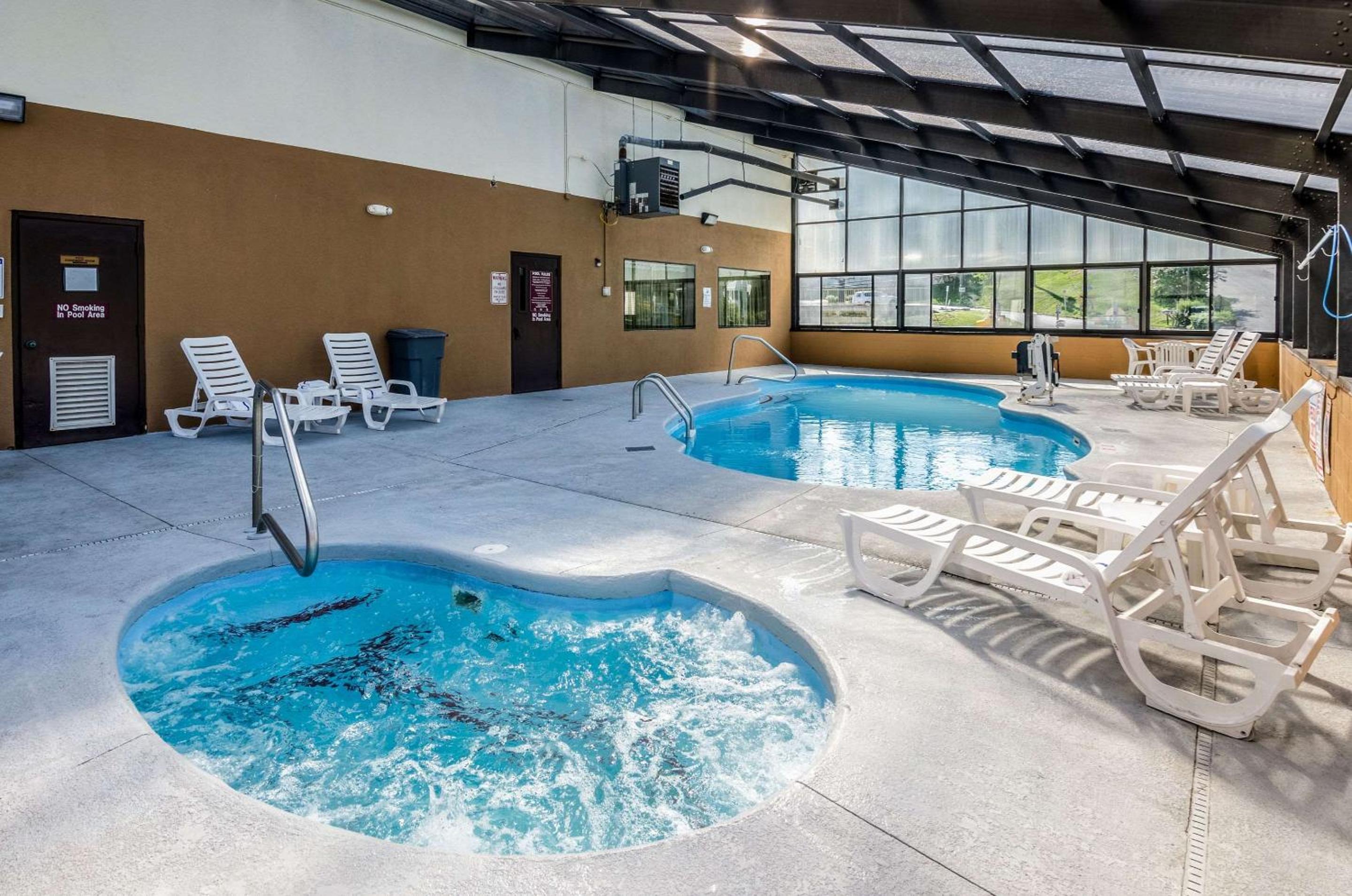 Wytheville Vacations - Quality Inn  Suites - Property Image 9