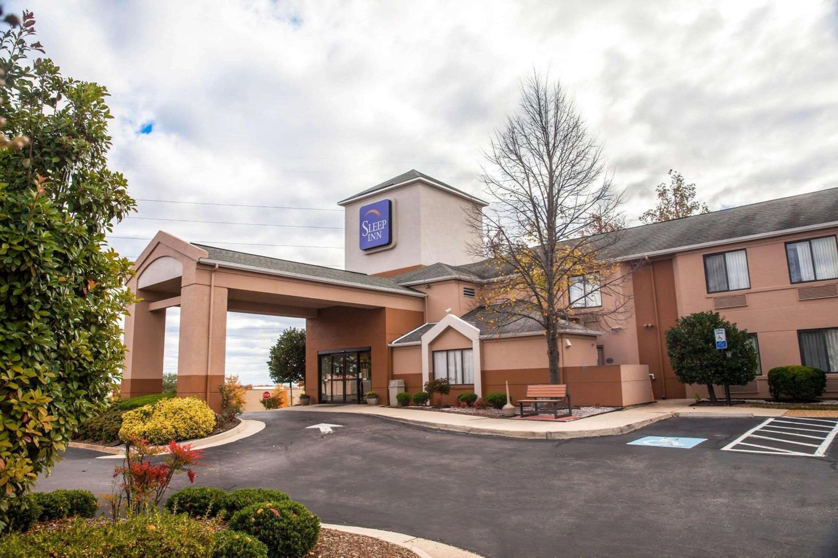 Sleep Inn Woodbridge - Potomac Mills view 2