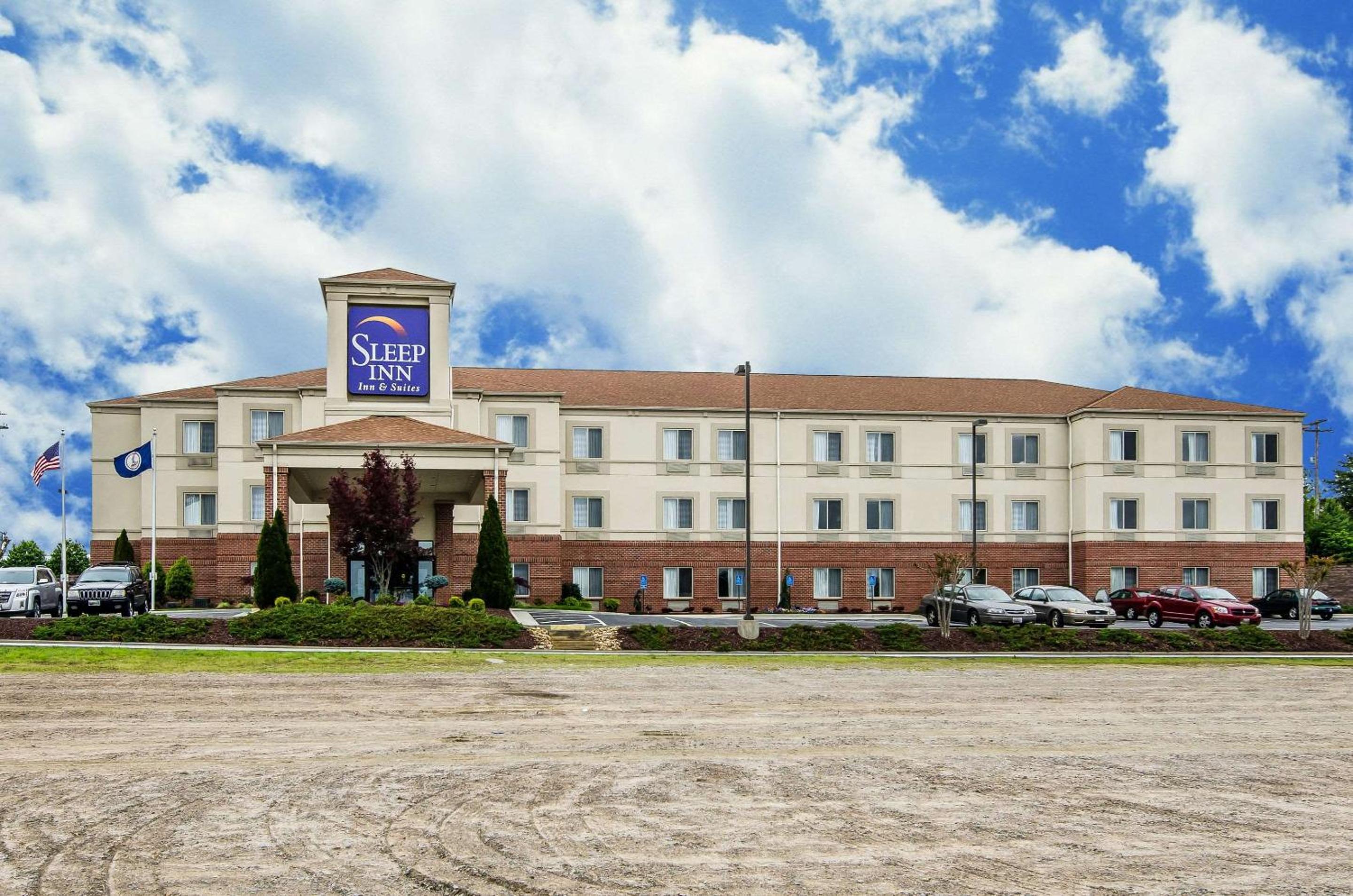 Sleep Inn & Suites Danville Hwy 58 view 2