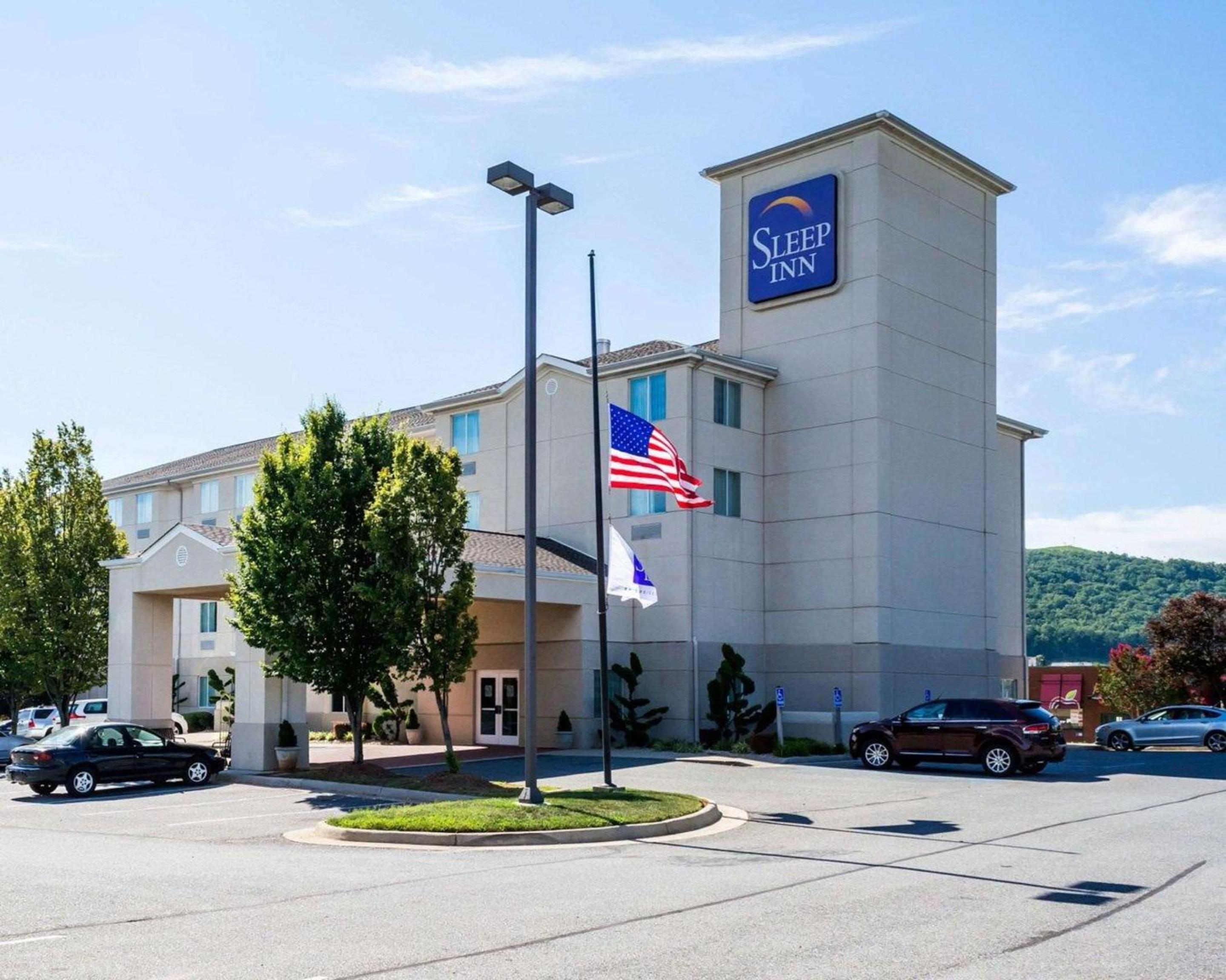 Spark by Hilton Lynchburg view 2