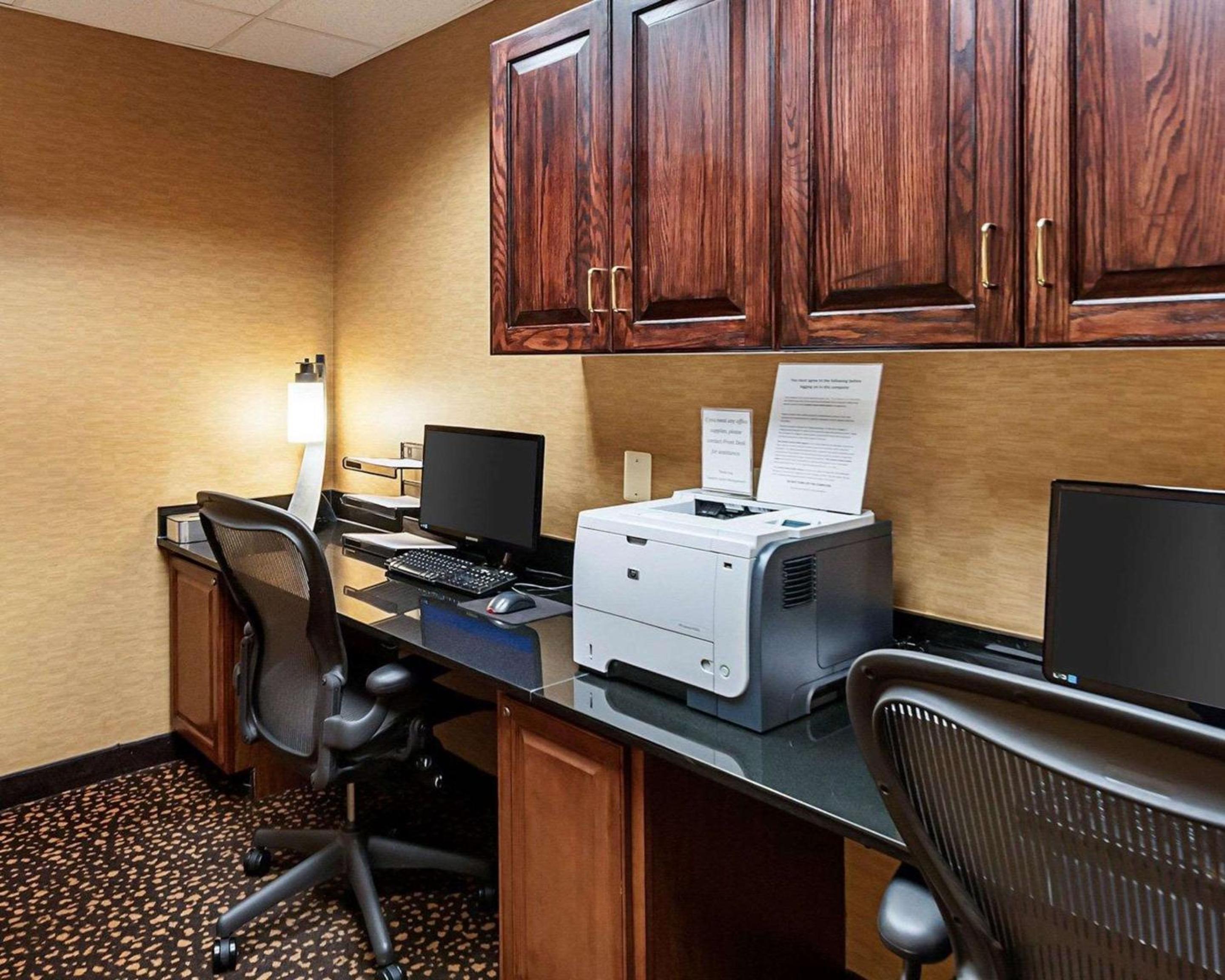Comfort Suites Dulles Airport - Property Image 6