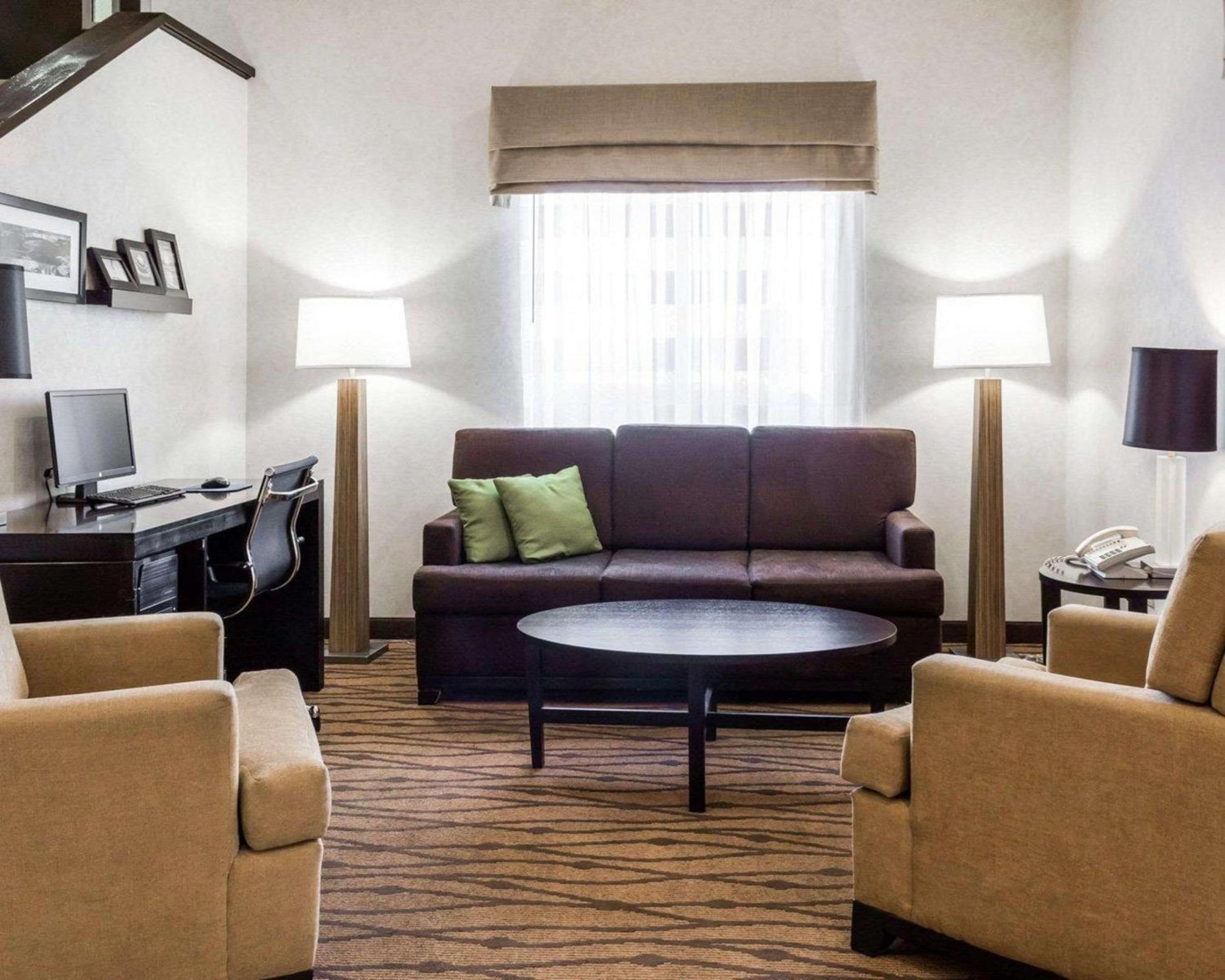 Spark by Hilton Lynchburg view 5