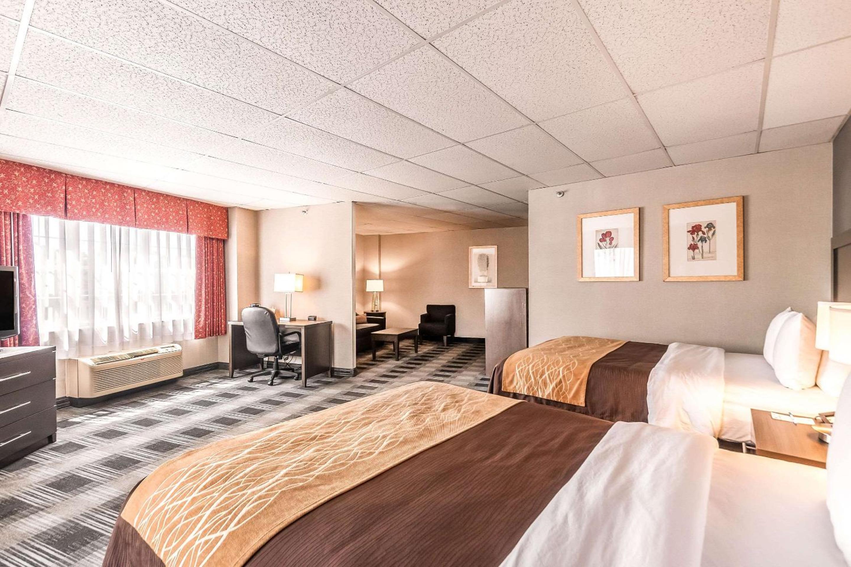 Arlington Vacations - Comfort Inn Ballston - Property Image 34