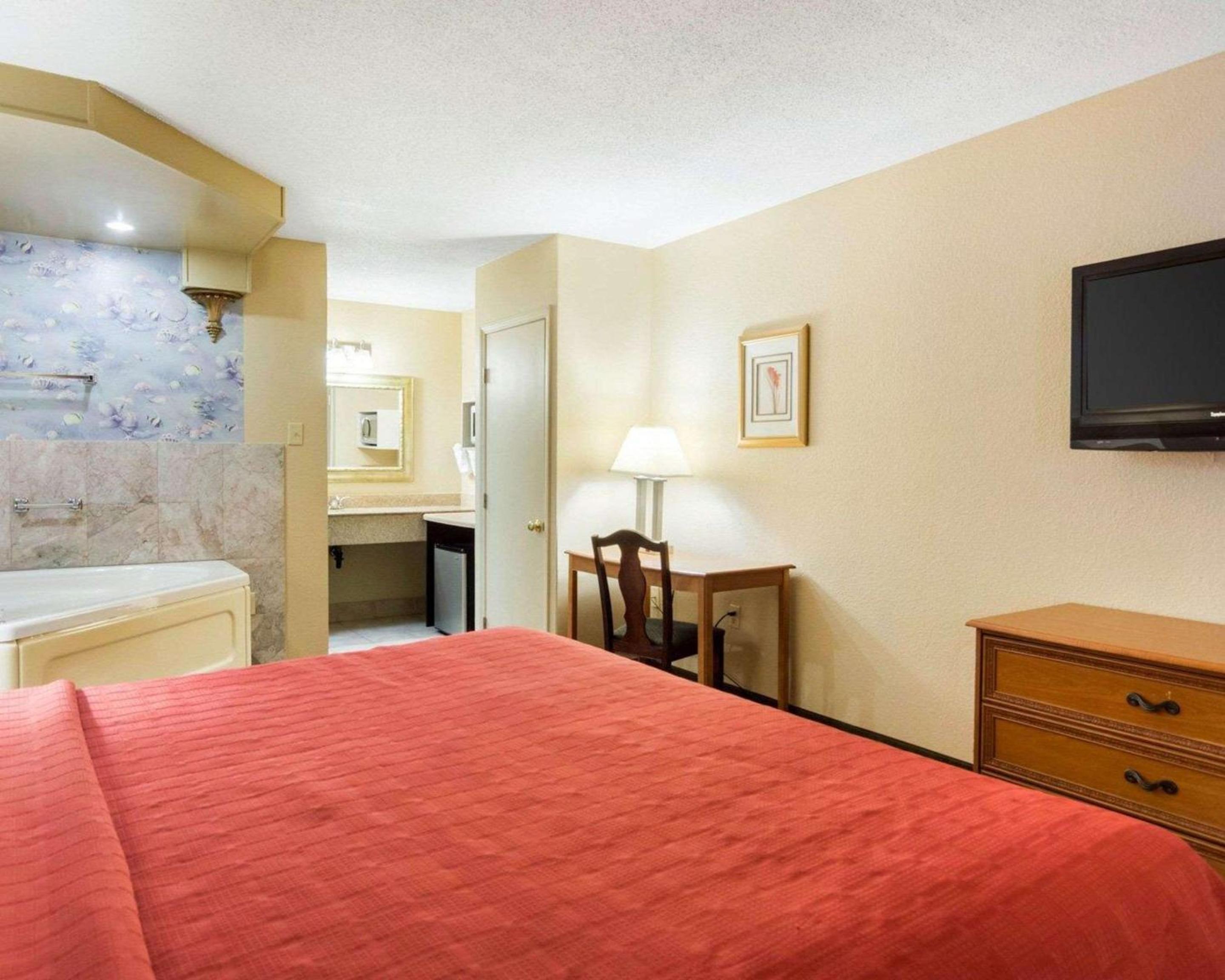 Quality Inn South Hill I-85